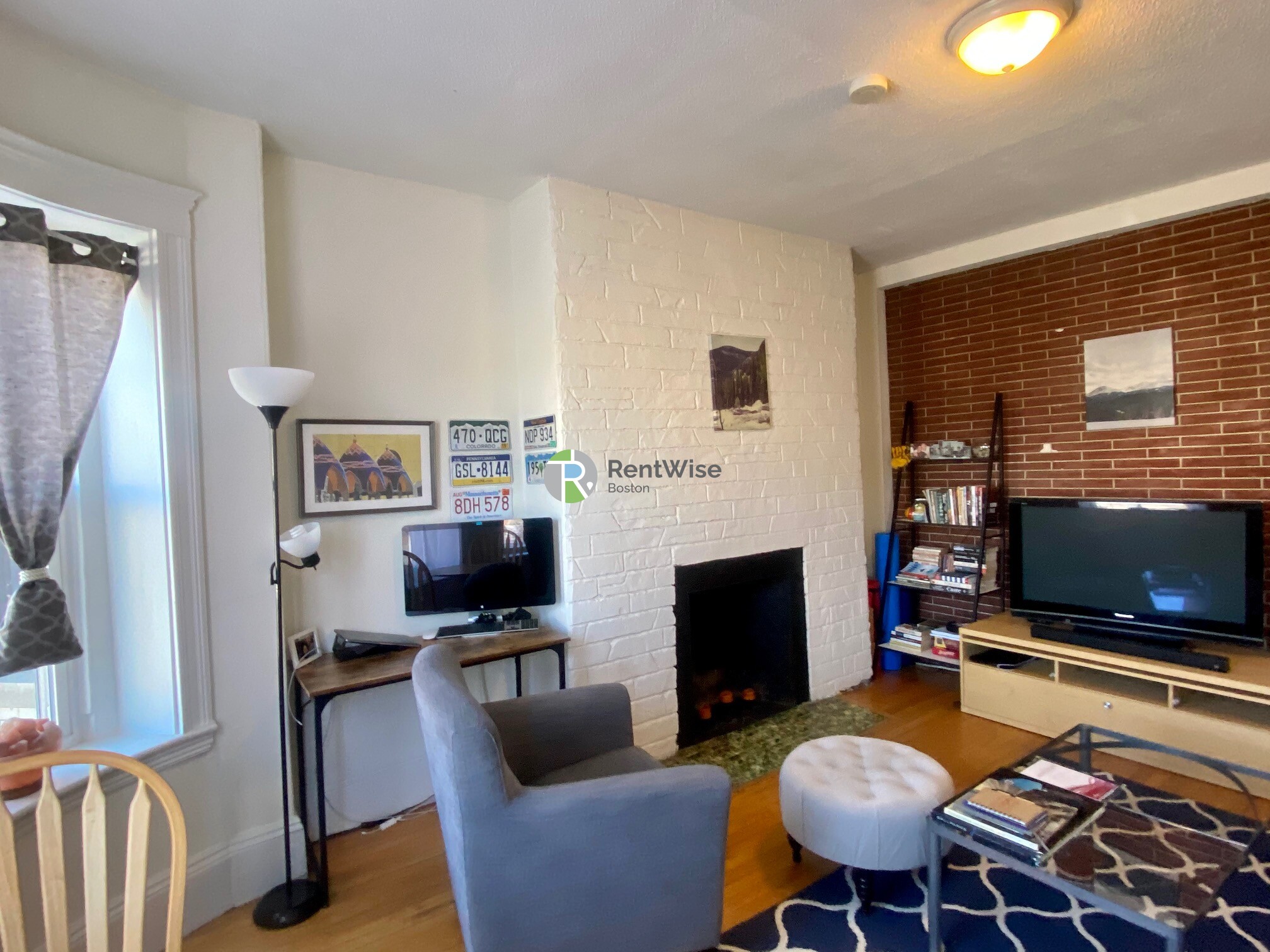 1322 Commonwealth Ave, Allston