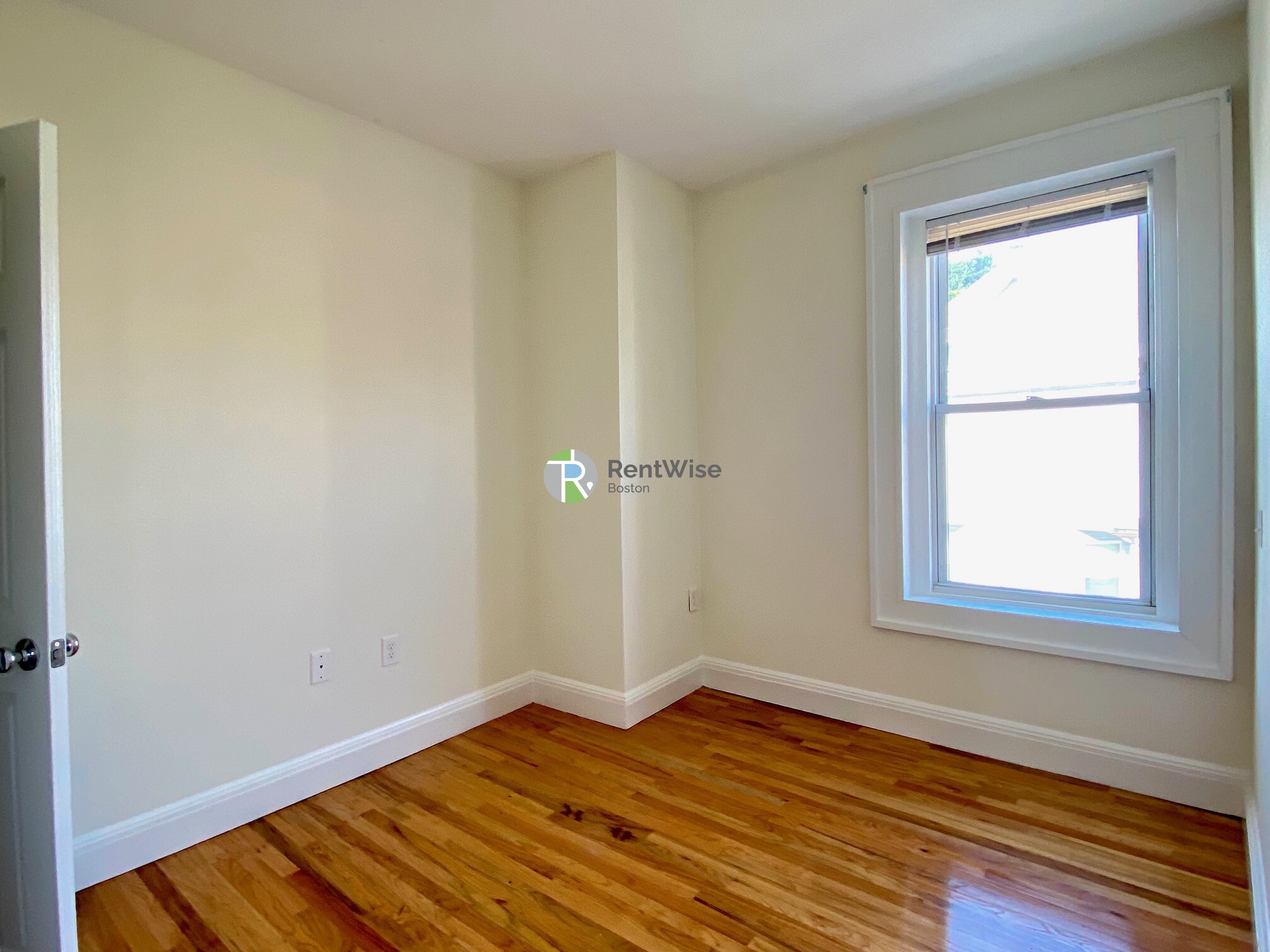 10 Brainerd Rd, Allston