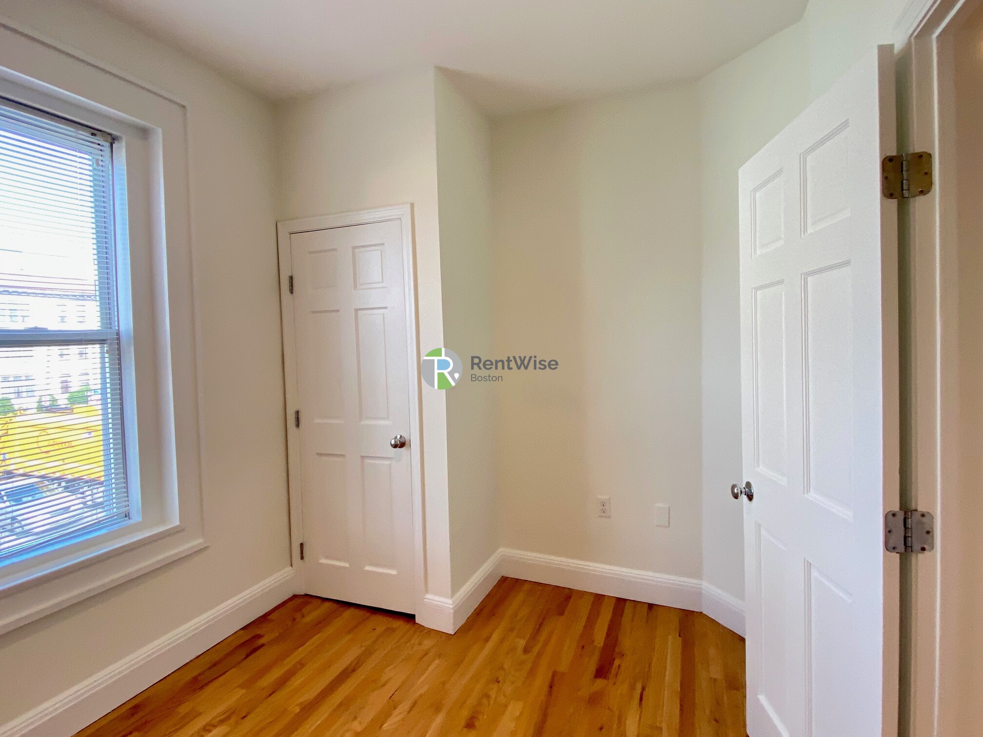 10 Brainerd Rd, Allston