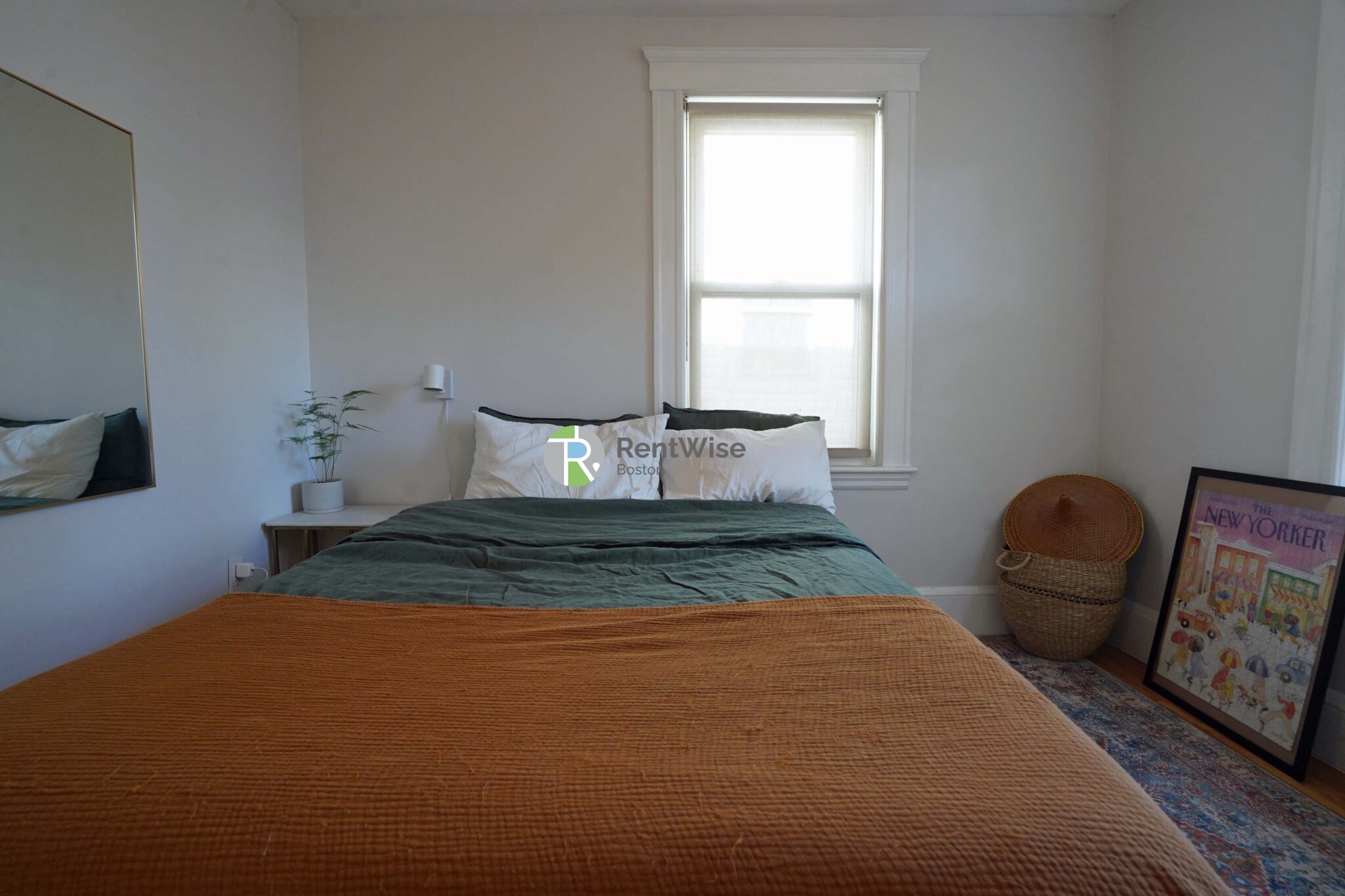 238 Hyde Park Ave, Jamaica Plain