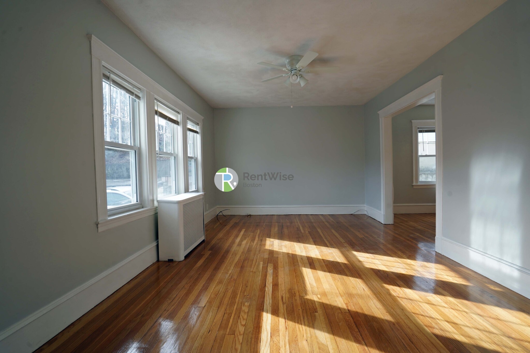 34 Dickinson Rd, Brighton