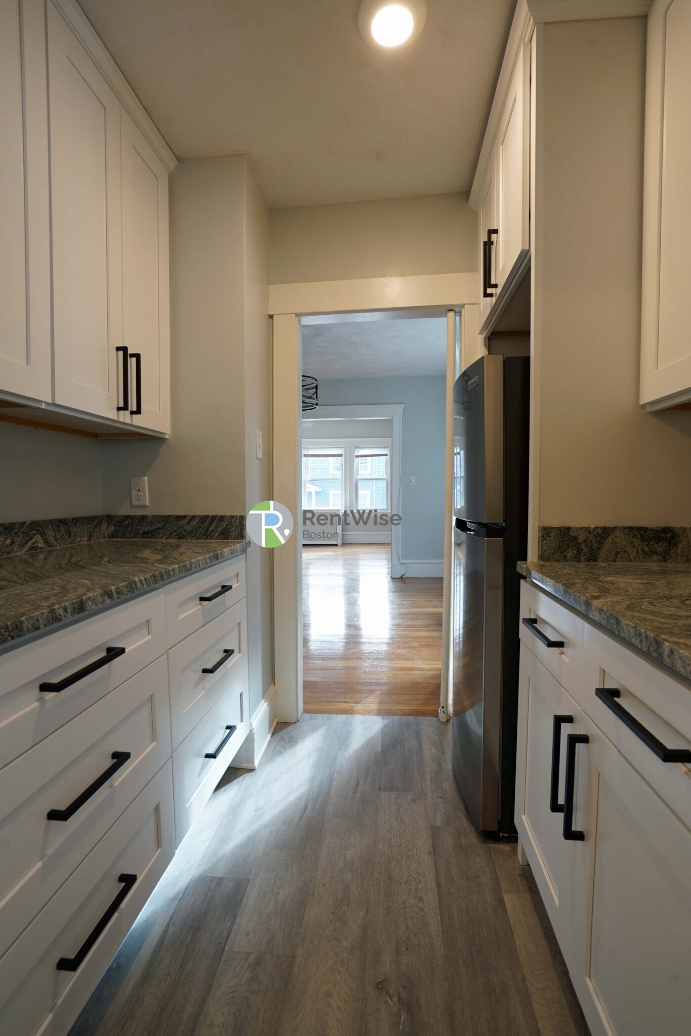 34 Dickinson Rd, Brighton