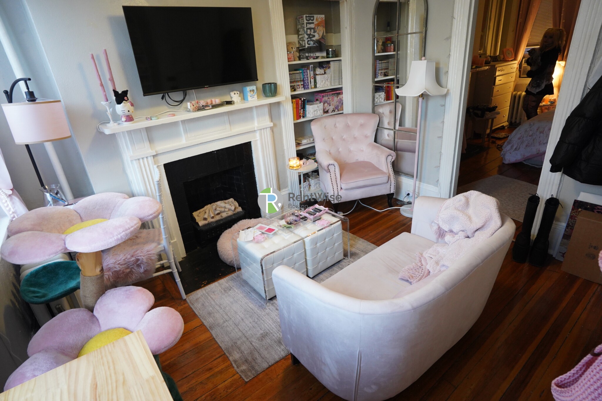 1 Champney Pl, Beacon Hill