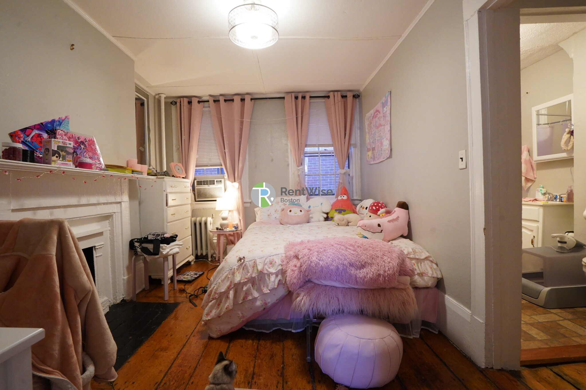 1 Champney Pl, Beacon Hill