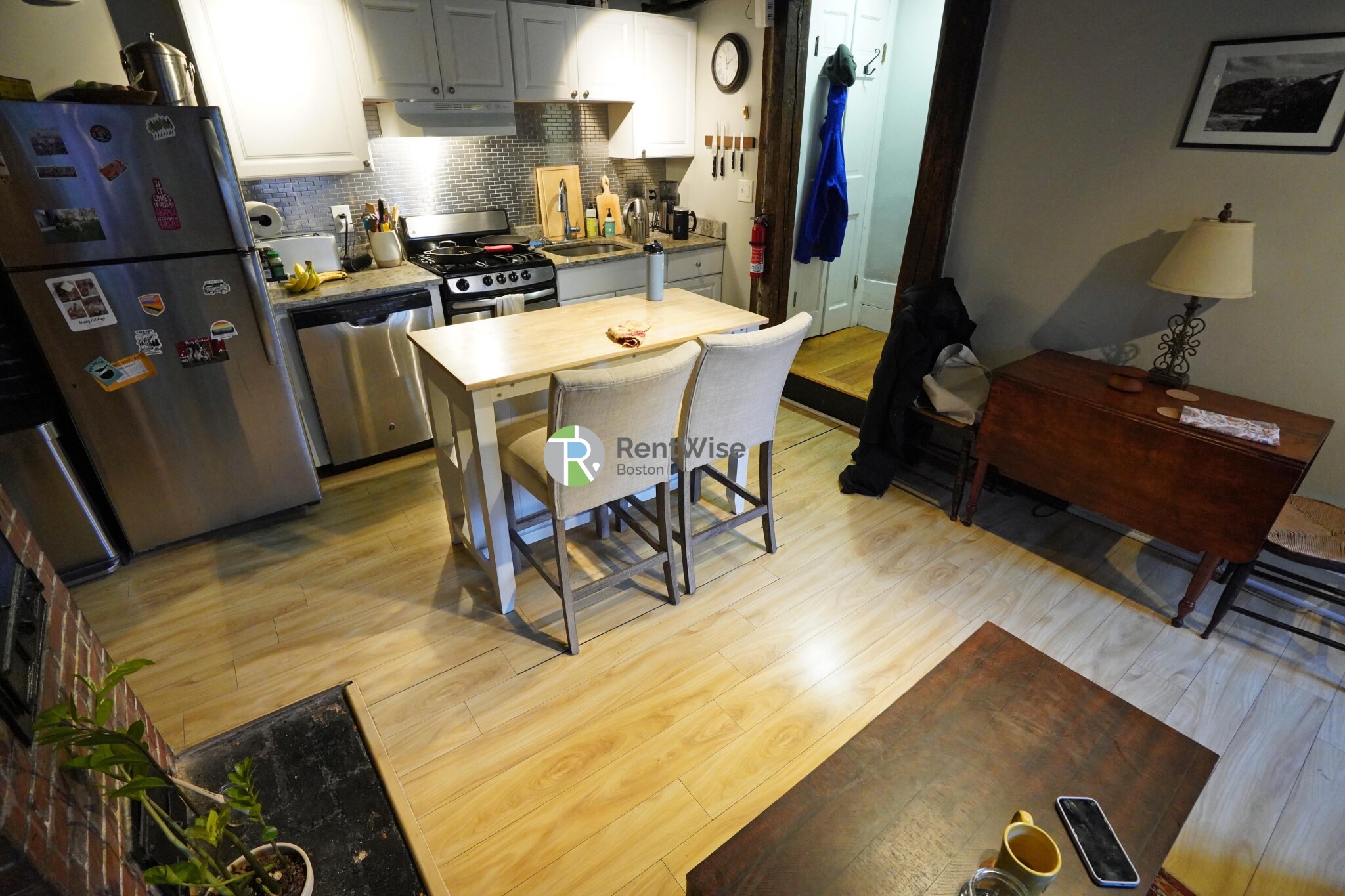 1 Champney Pl, Beacon Hill