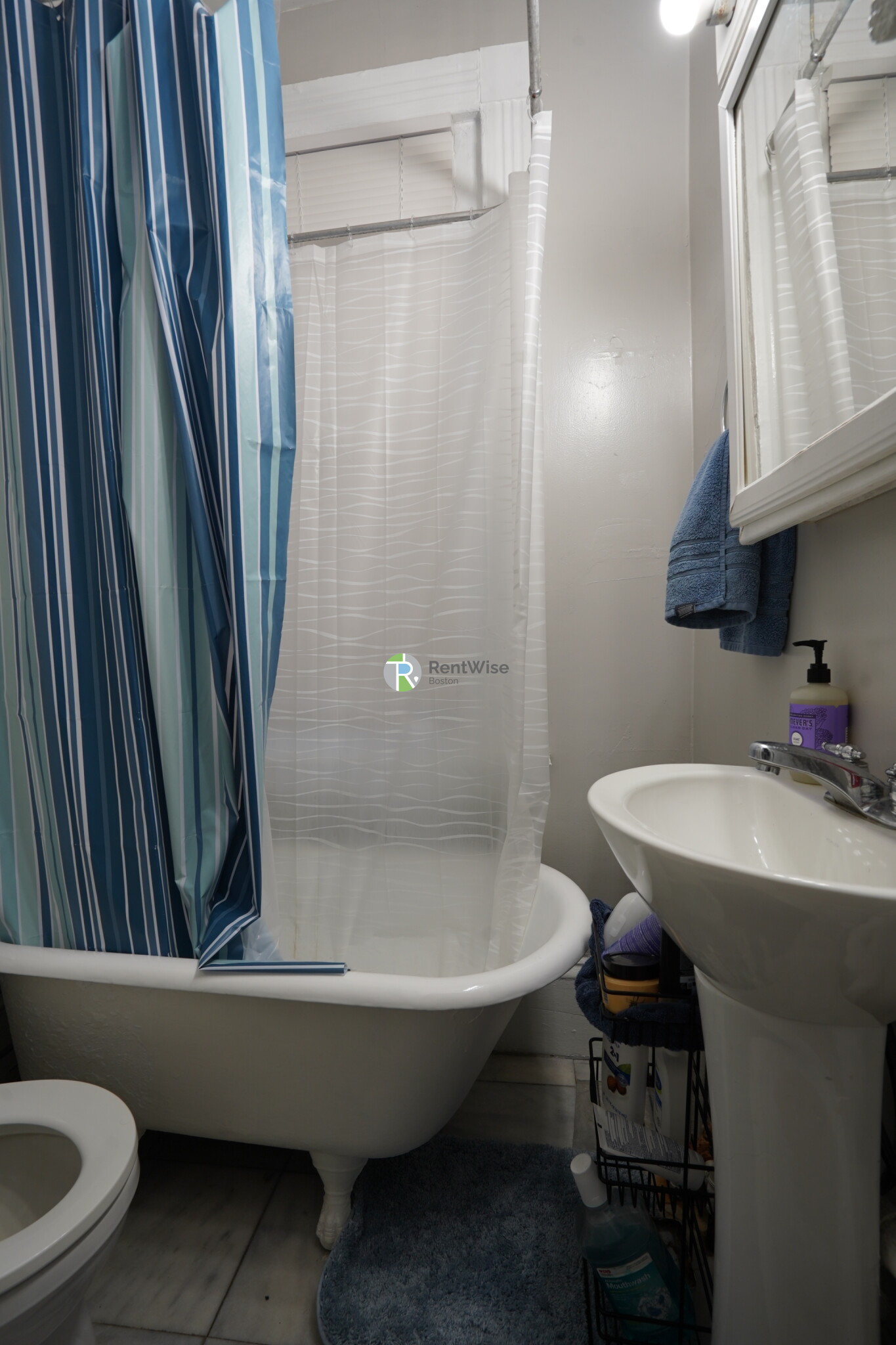 3 Champney Pl, Beacon Hill