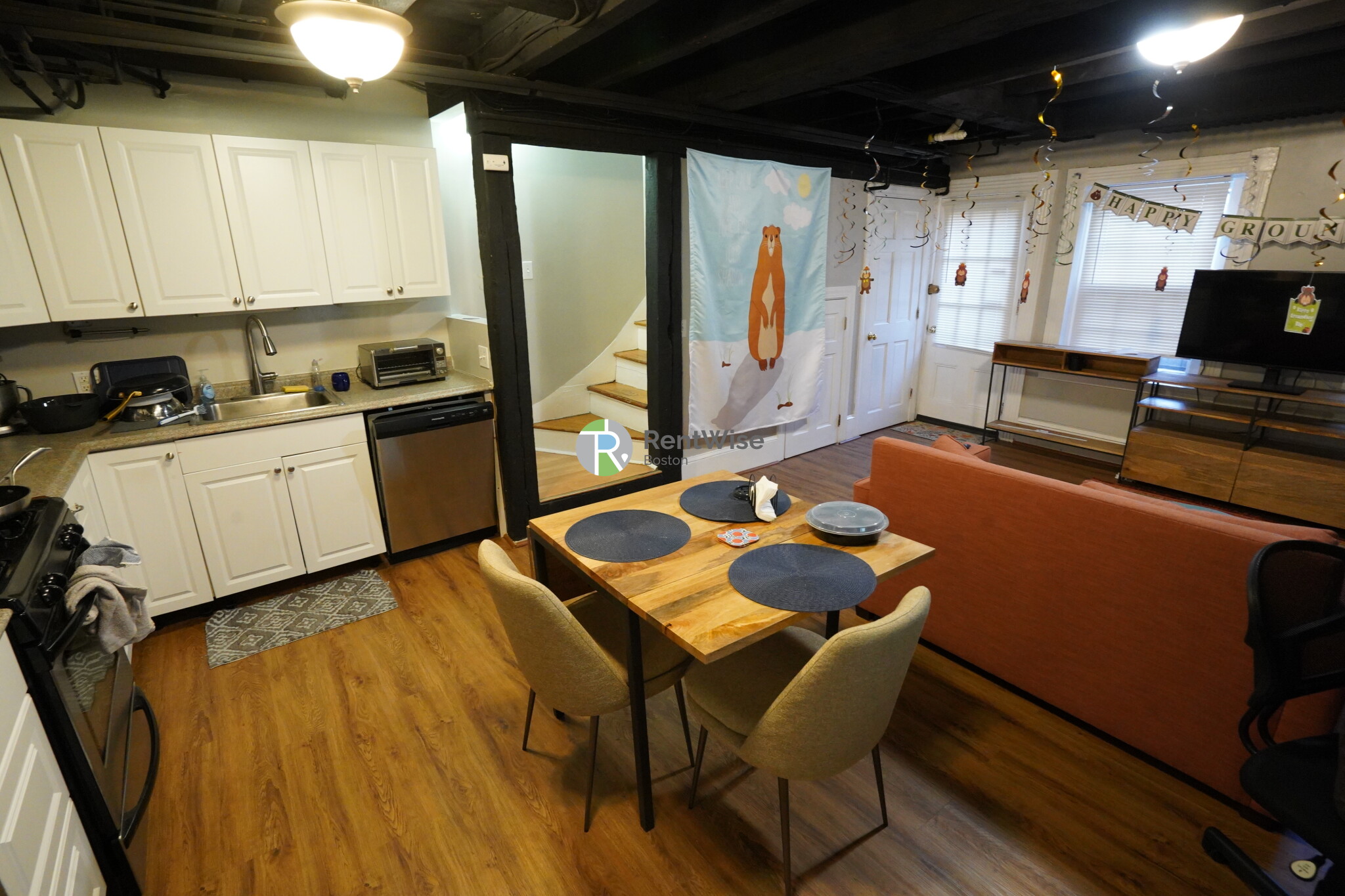 3 Champney Pl, Beacon Hill