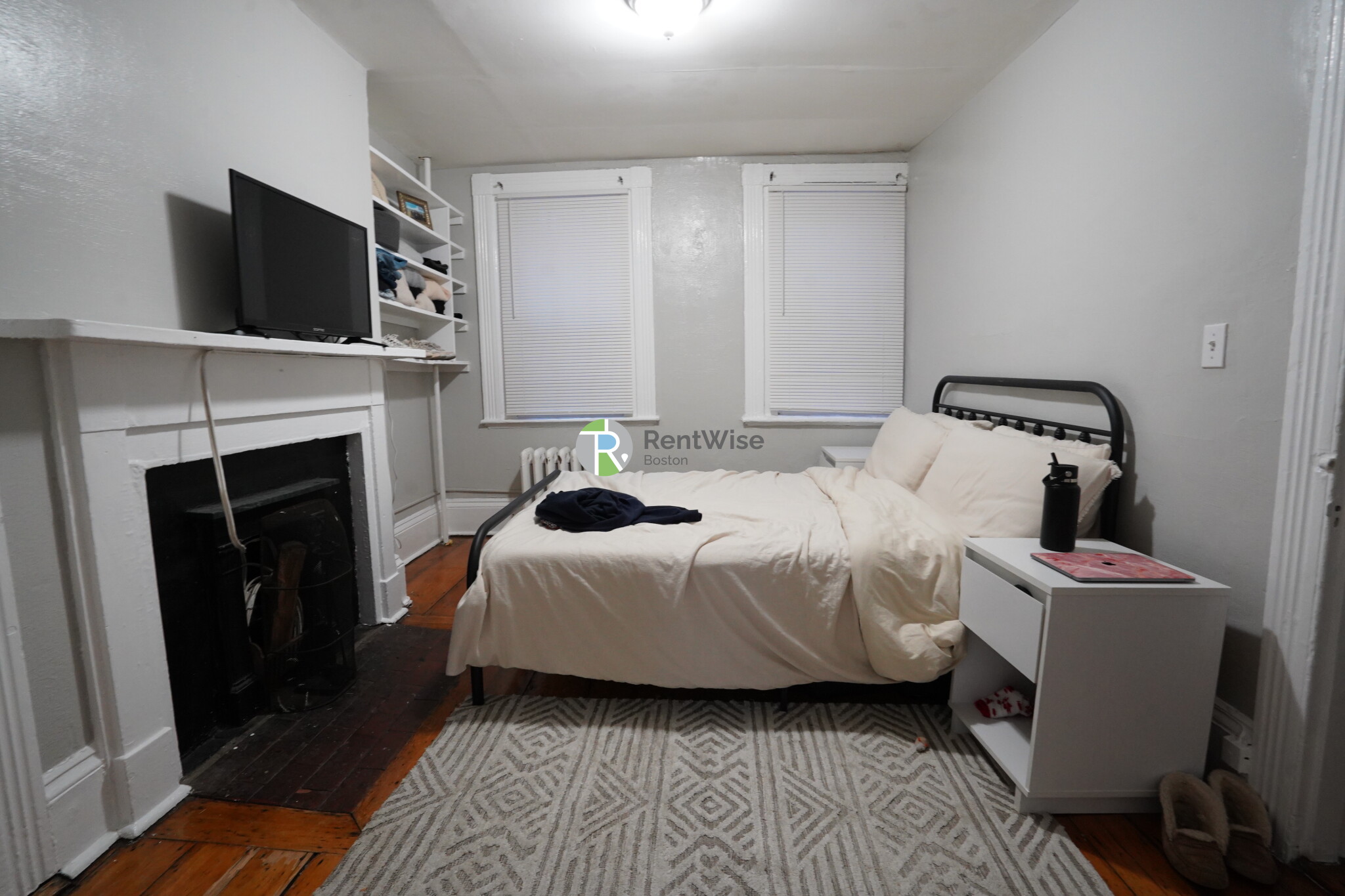 3 Champney Pl, Beacon Hill