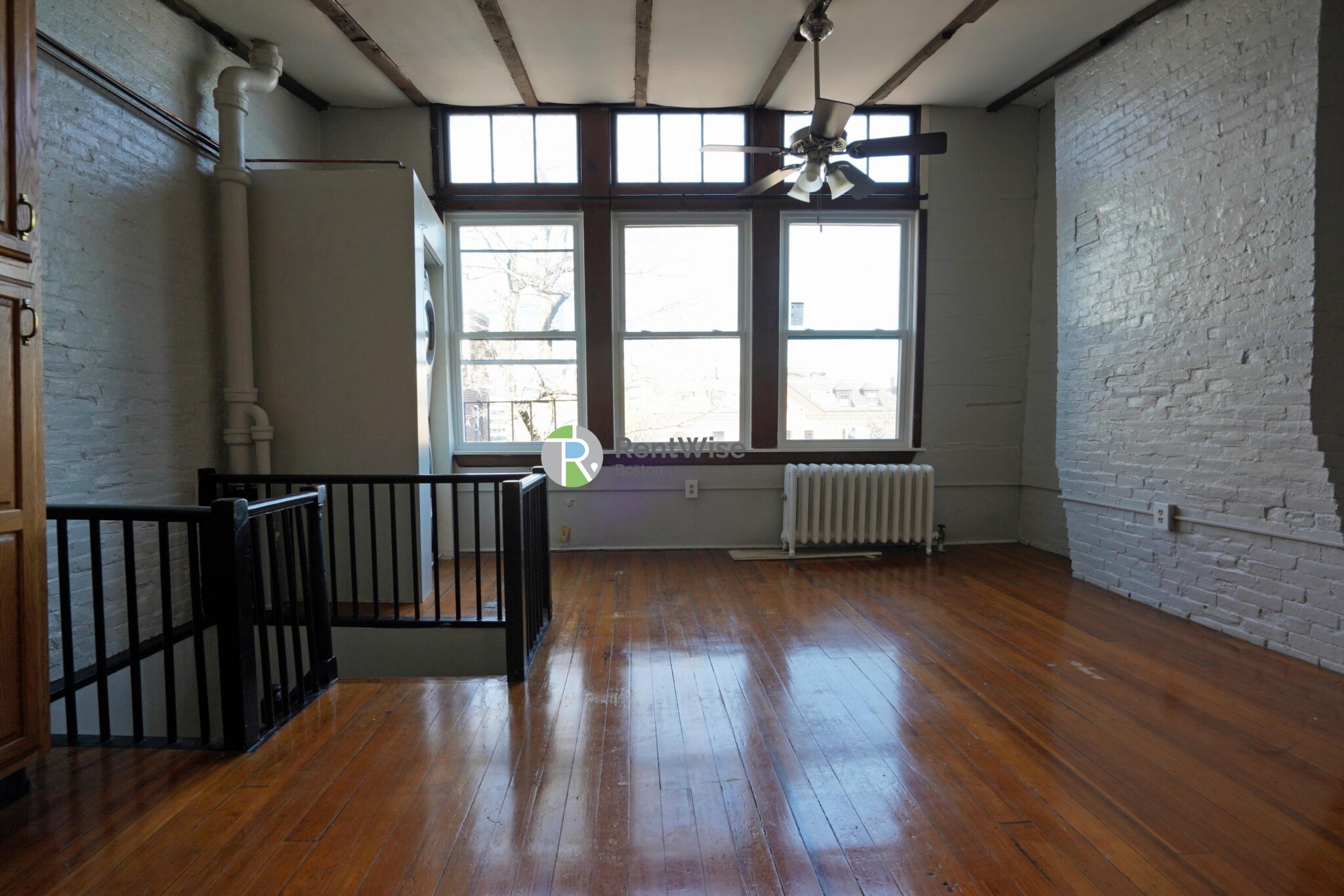 3 Champney Pl, Beacon Hill