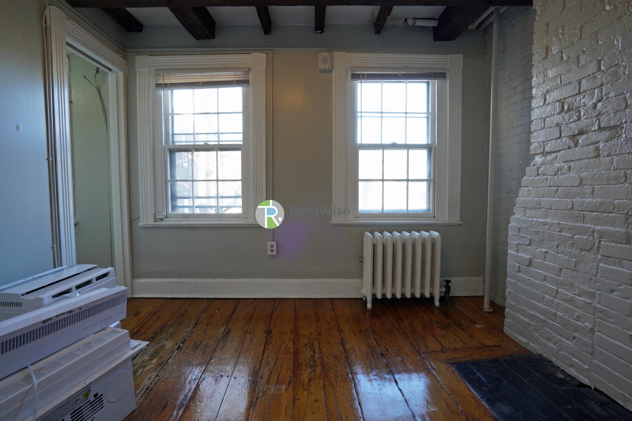 3 Champney Pl, Beacon Hill