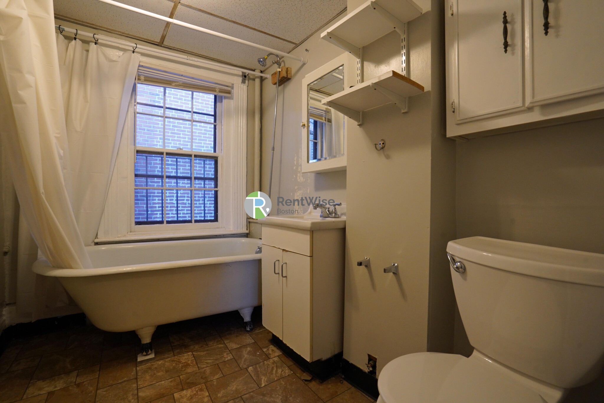 3 Champney Pl, Beacon Hill