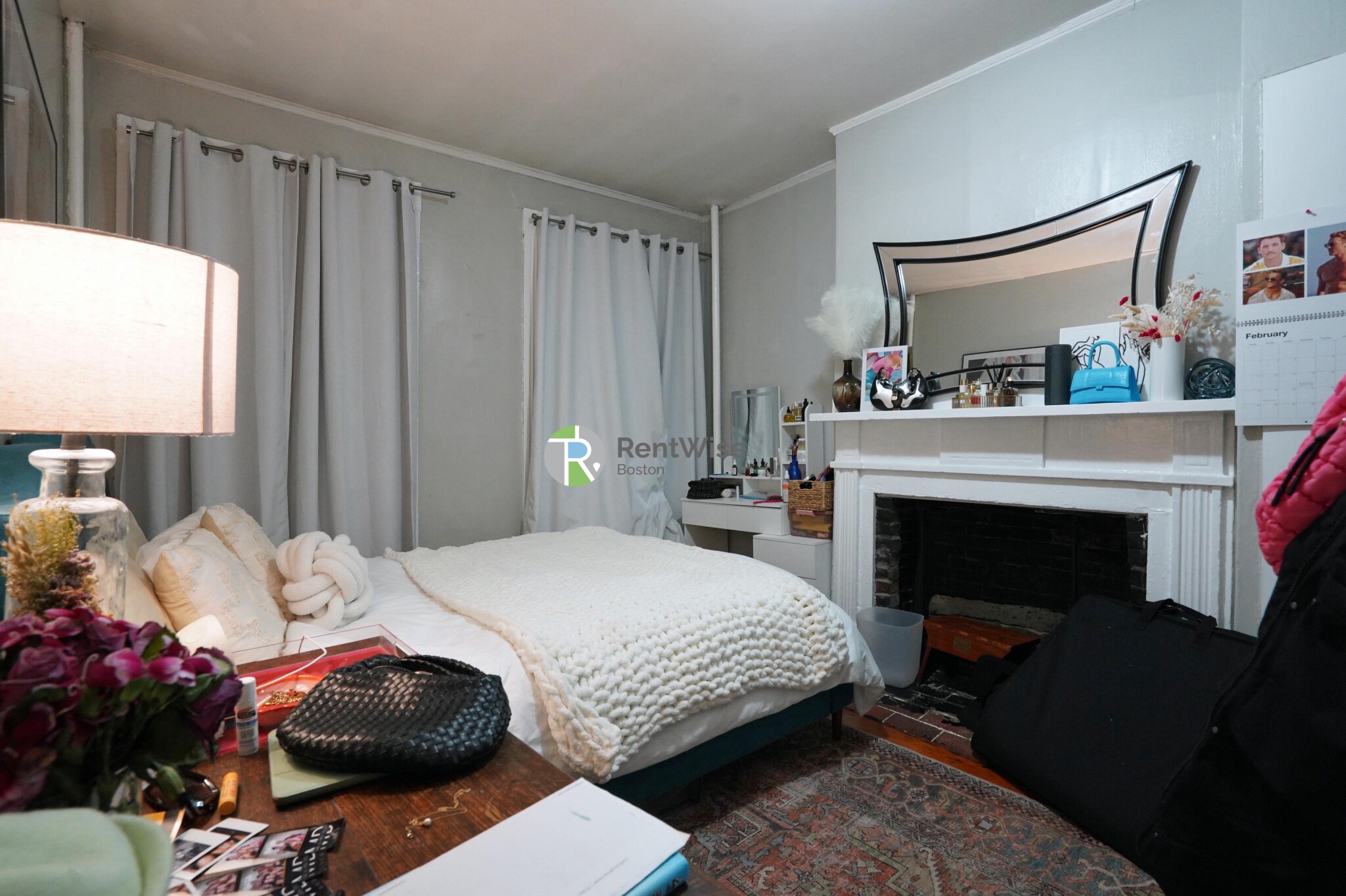 4 Champney Pl, Beacon Hill