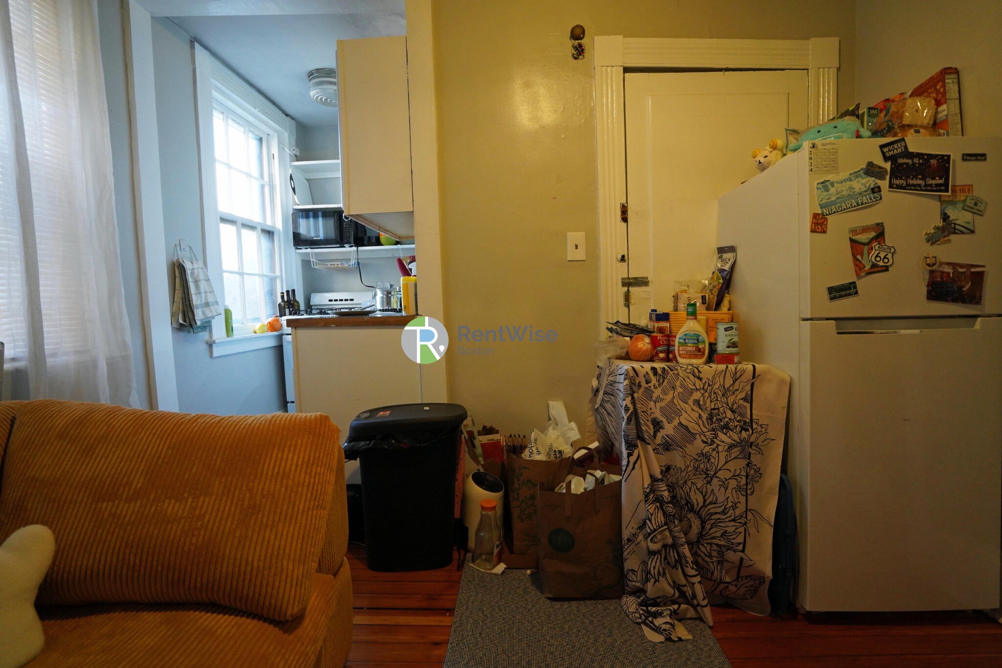 4 Champney Pl, Beacon Hill