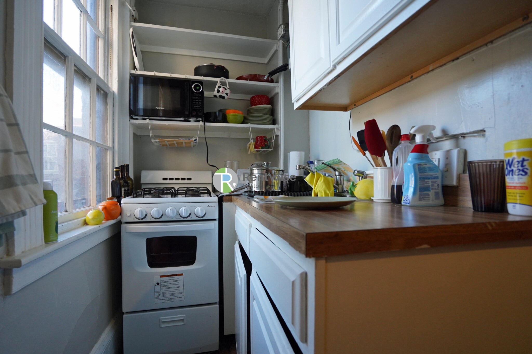 4 Champney Pl, Beacon Hill