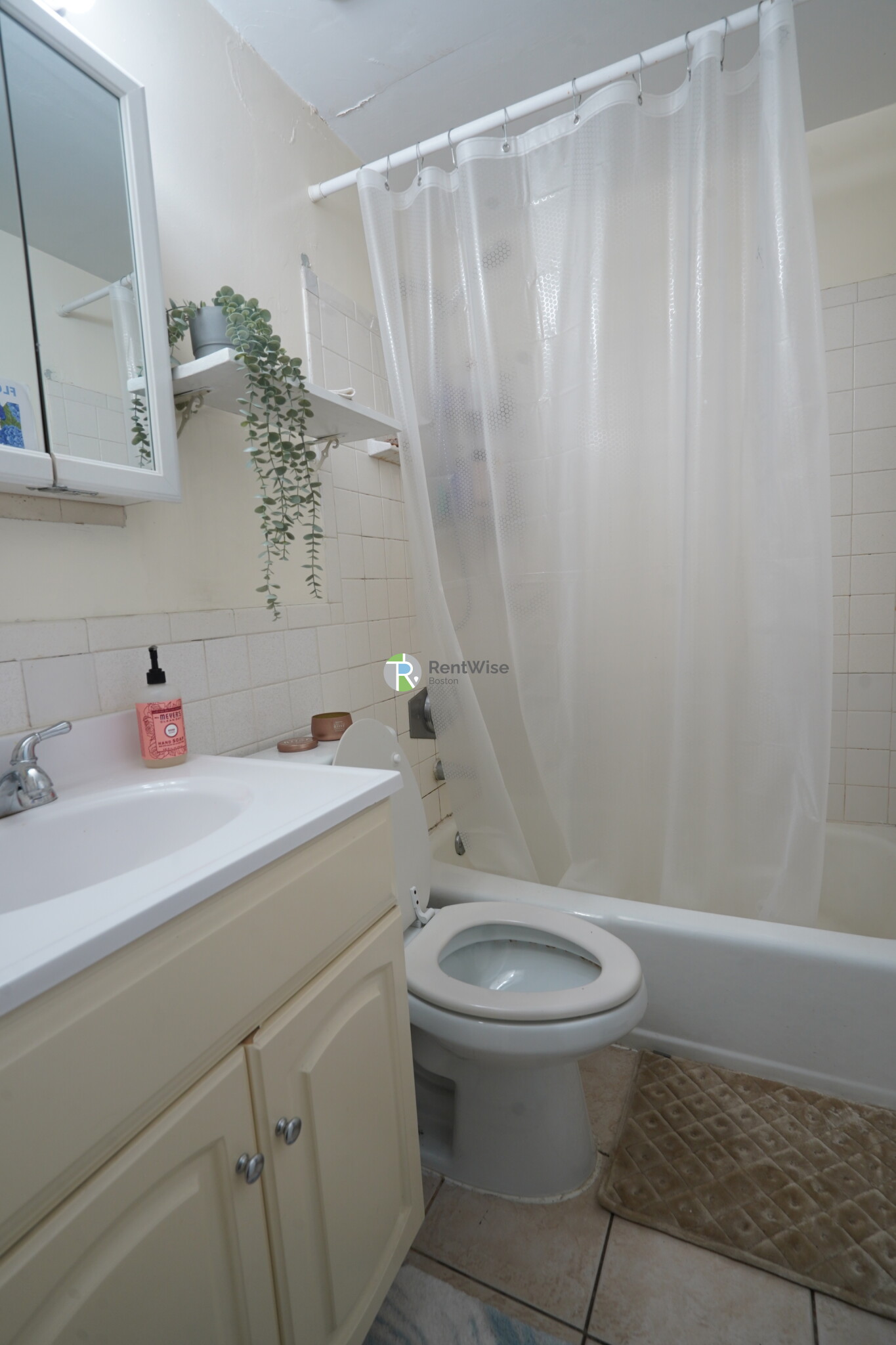 38 Garden St, Beacon Hill