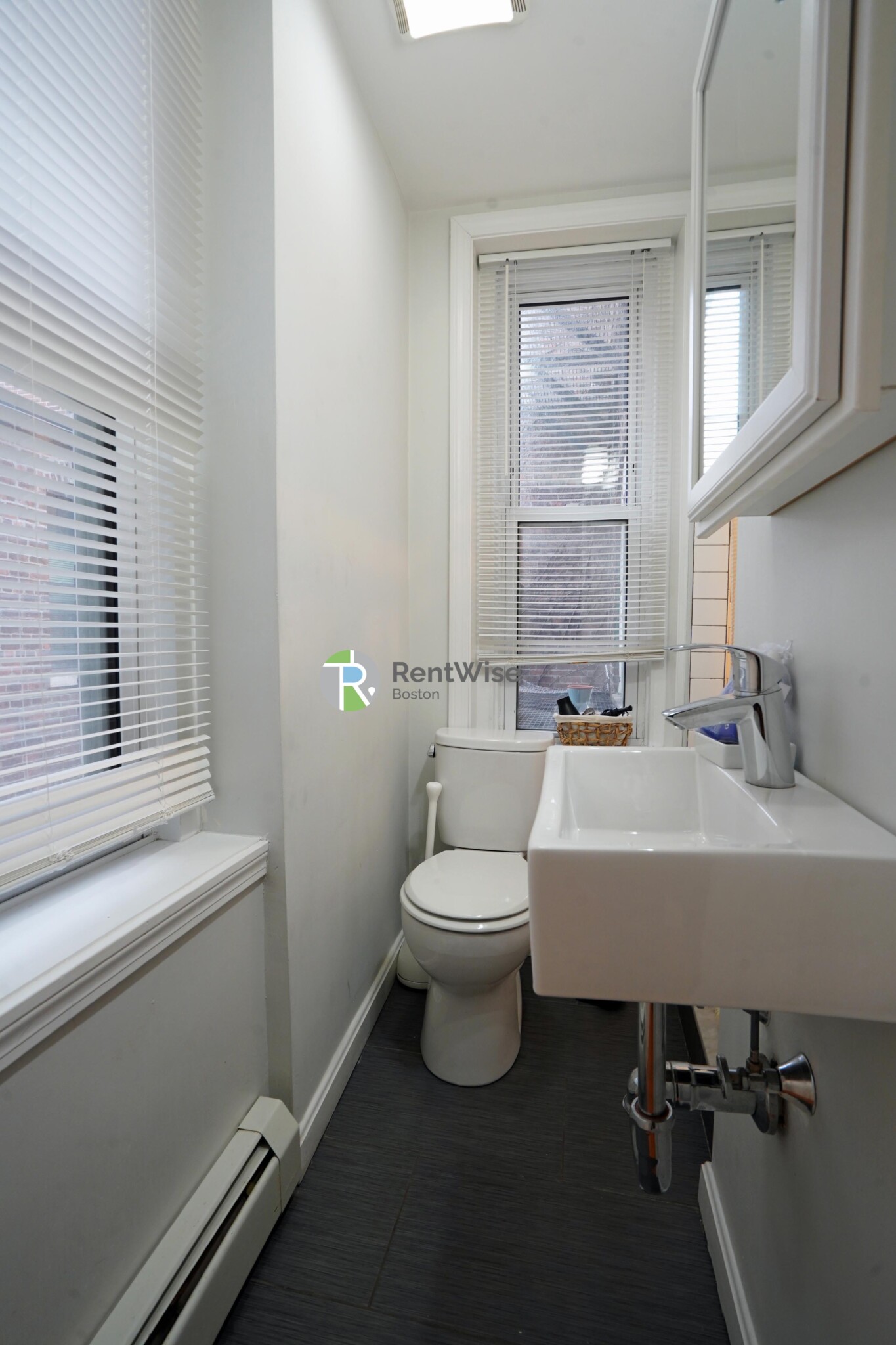 12 Foster St, North End