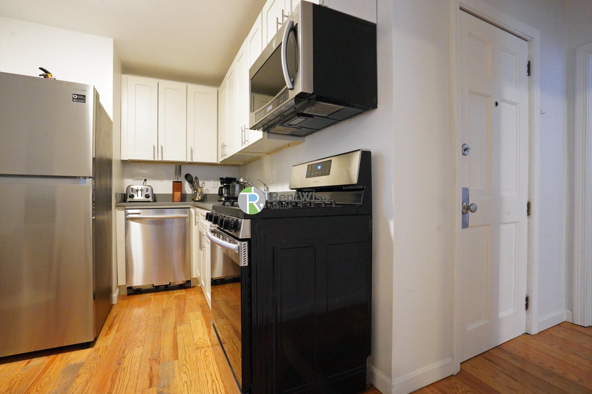 12 Foster St, North End