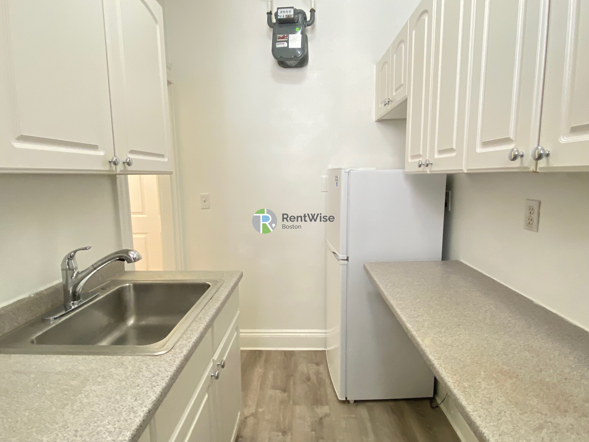 6 Orkney Rd, Brighton