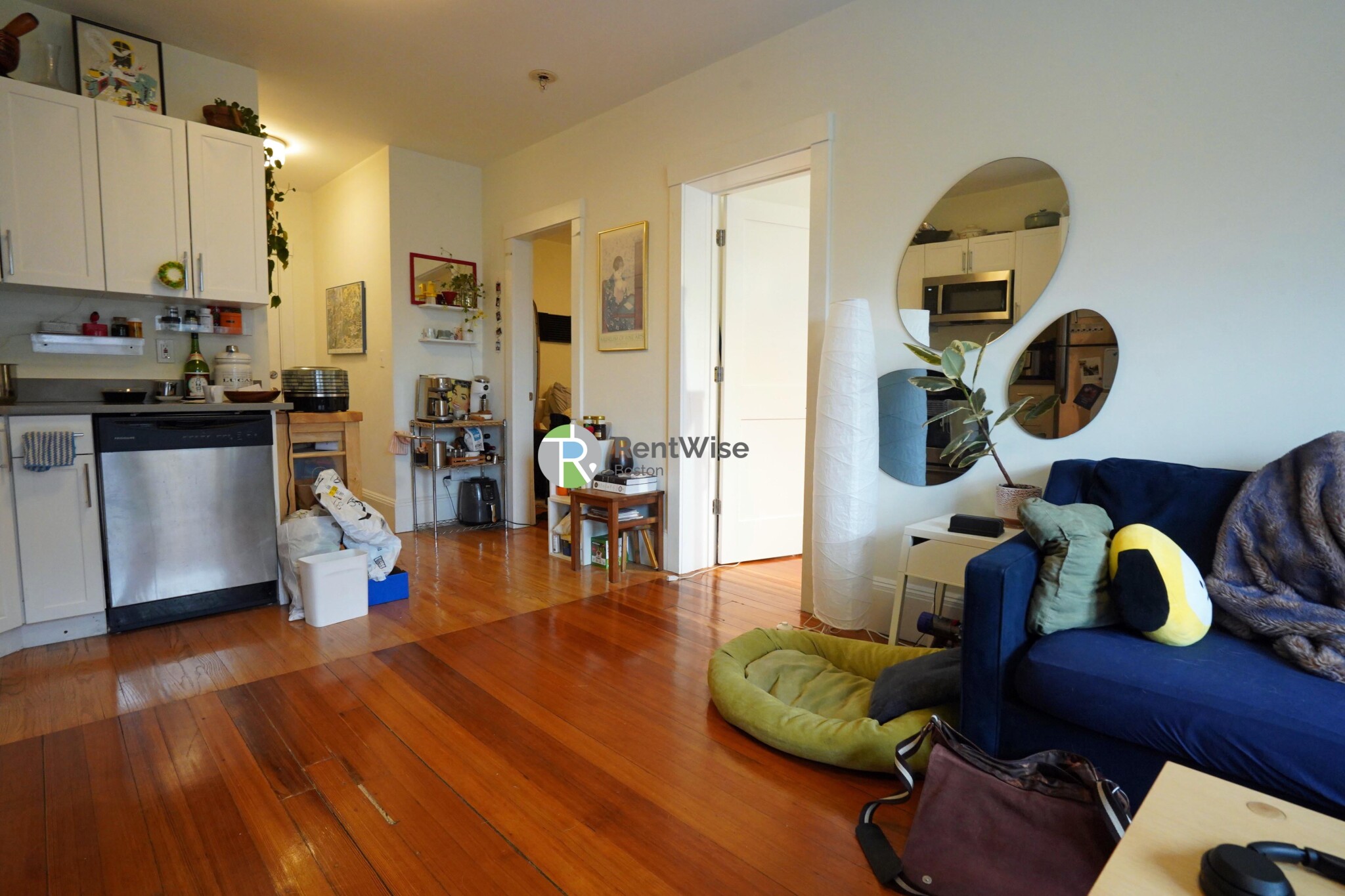 83 Harvard St, Central Village