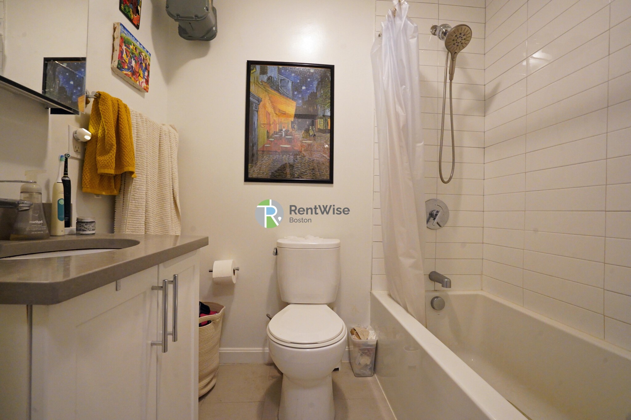 83 Harvard St, Central Village