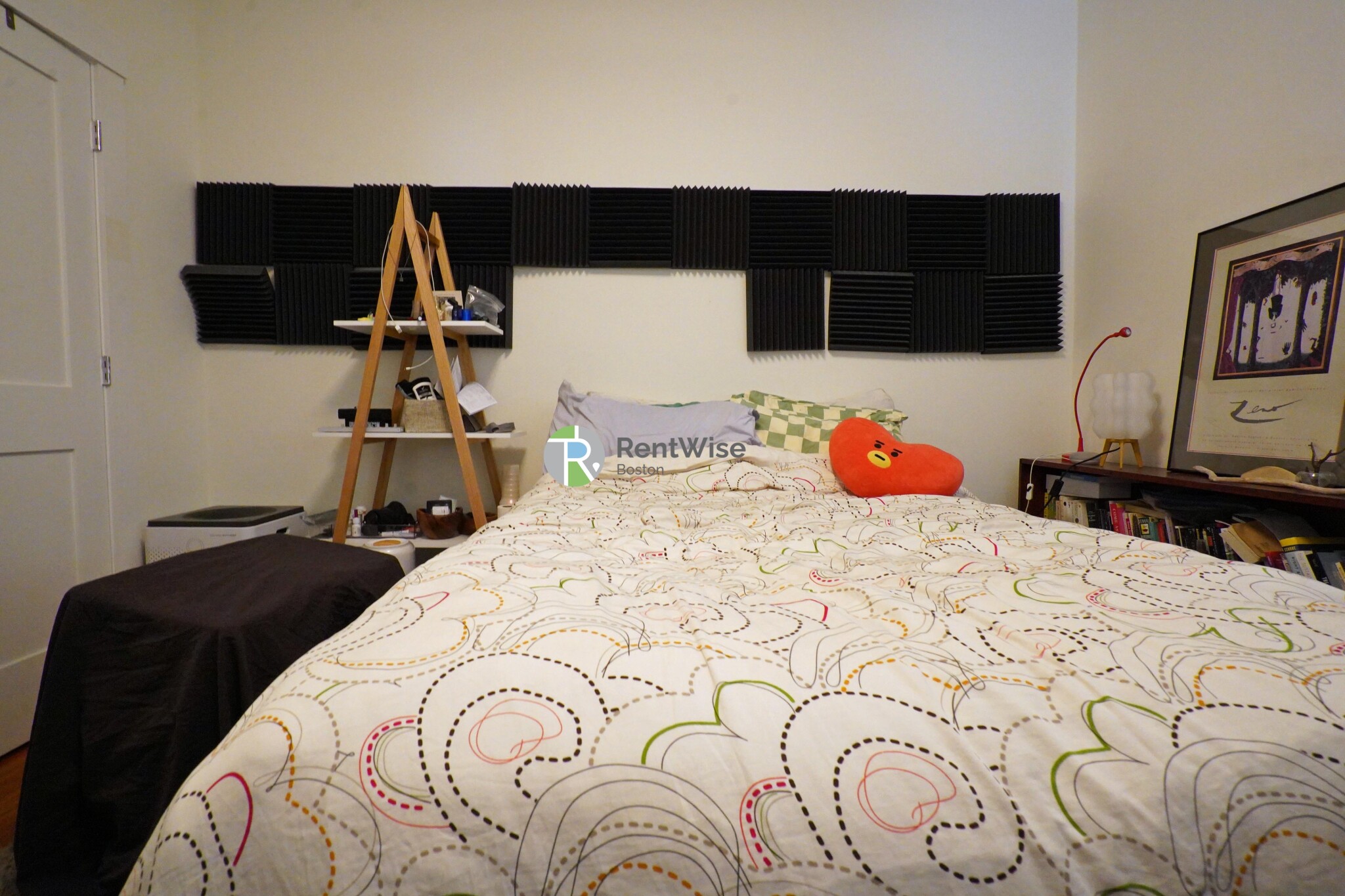 83 Harvard St, Central Village