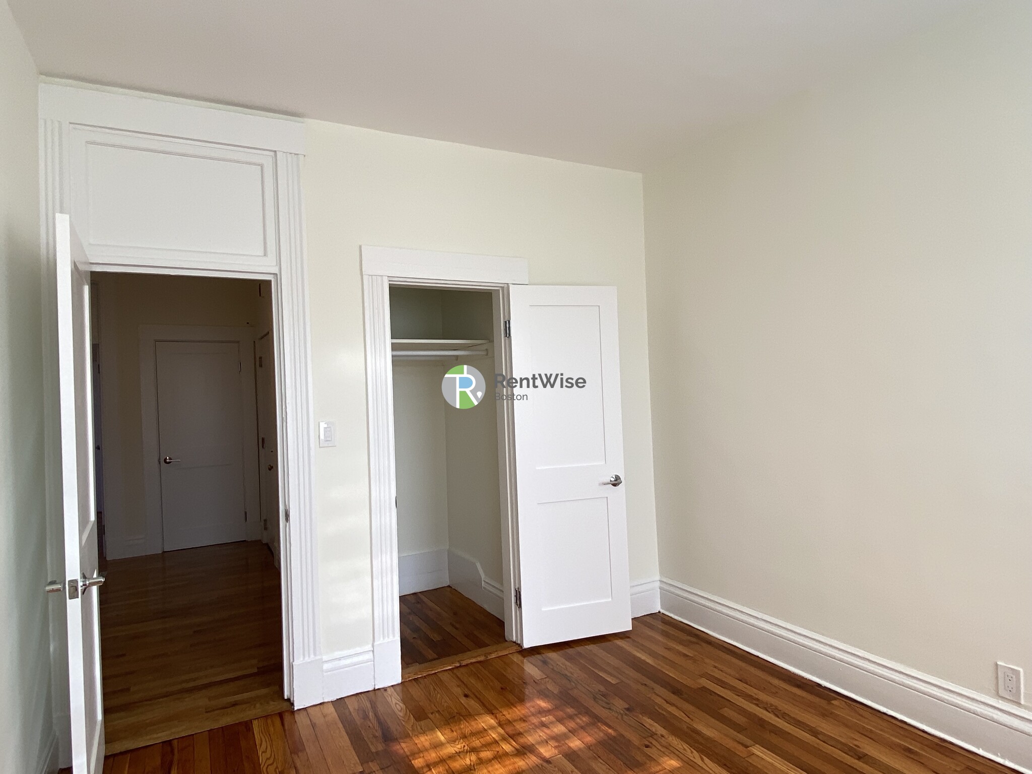 1302 Commonwealth Ave, Allston