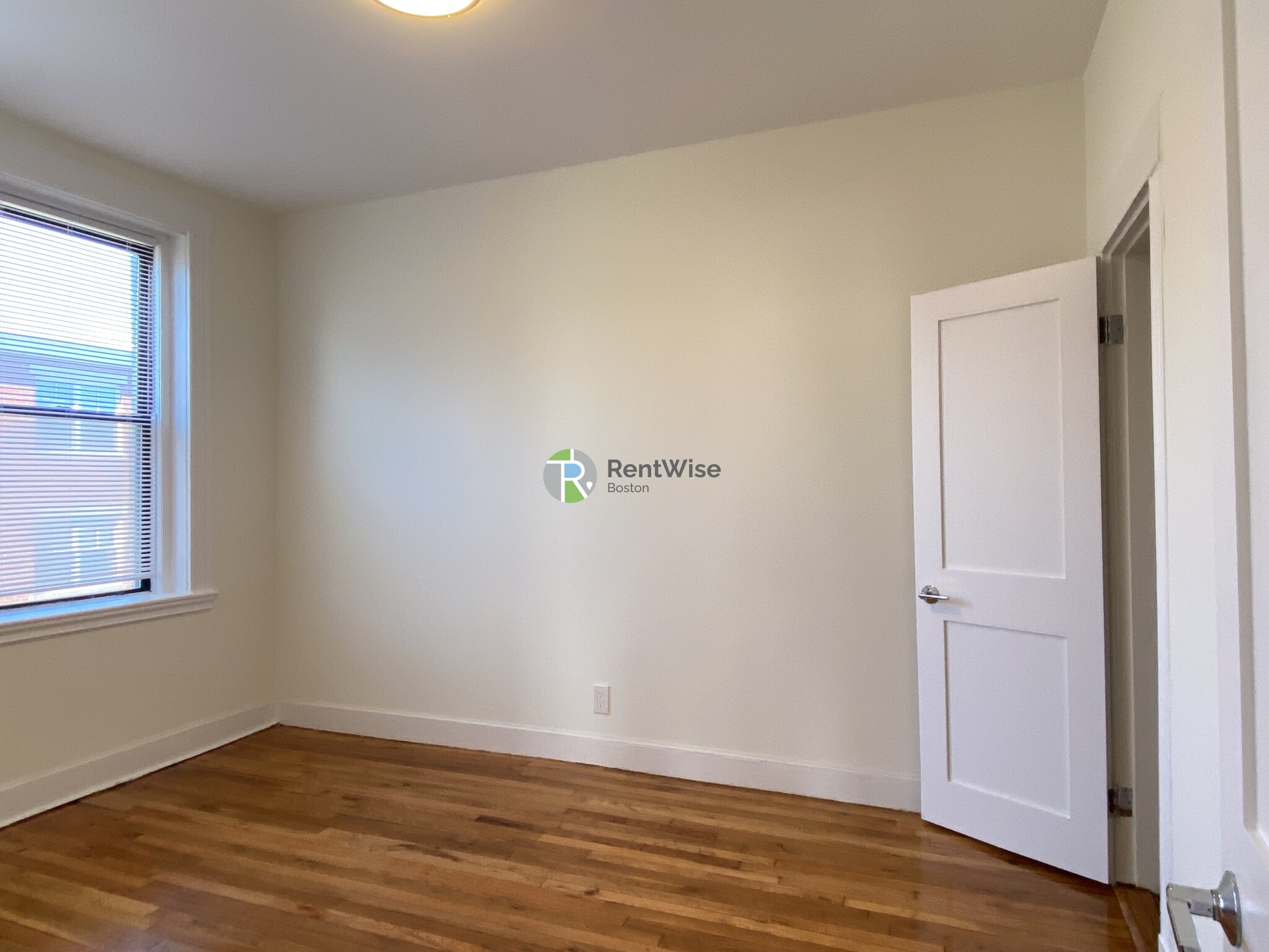 1302 Commonwealth Ave, Allston