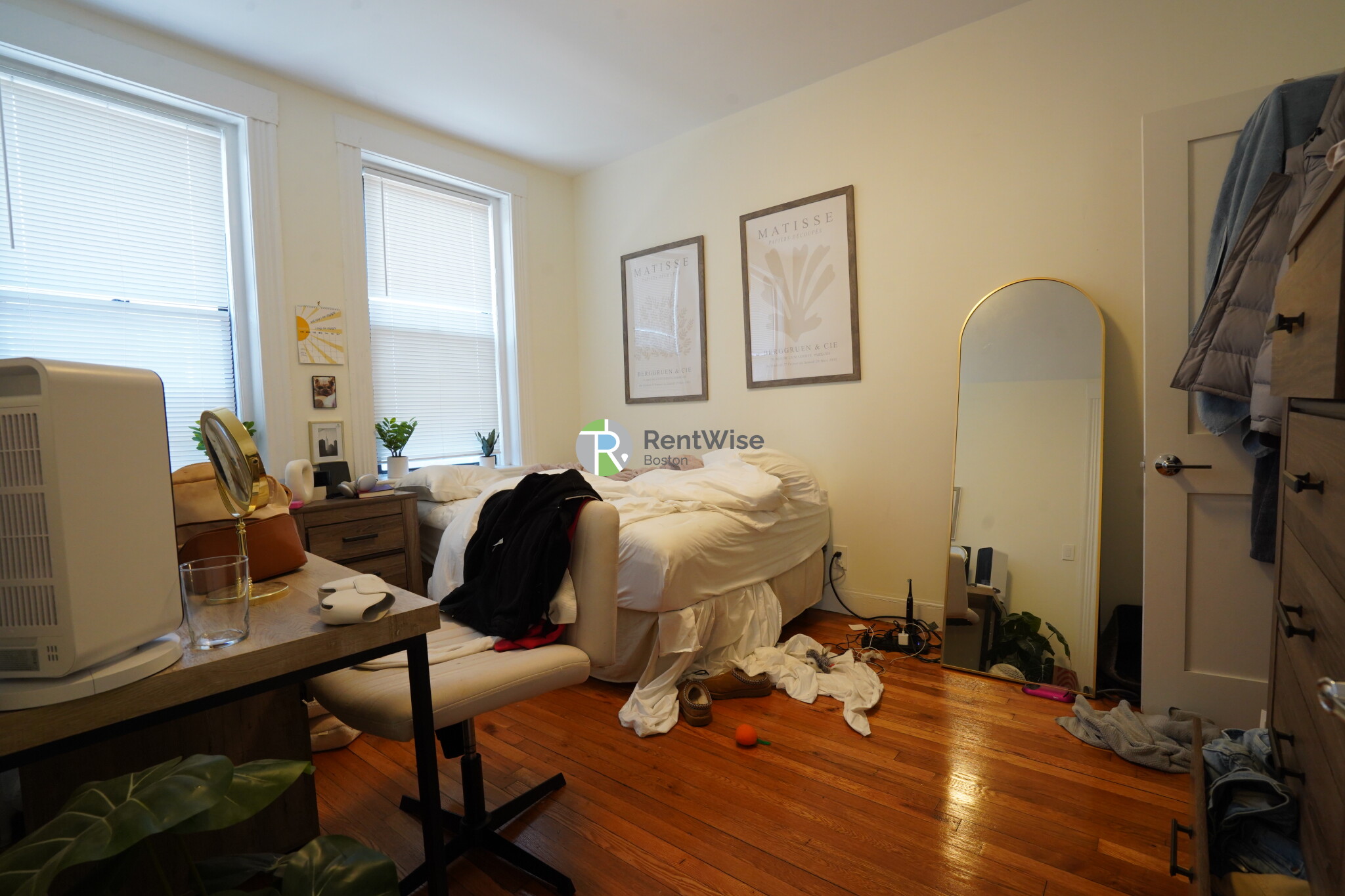 1302 Commonwealth Ave, Allston