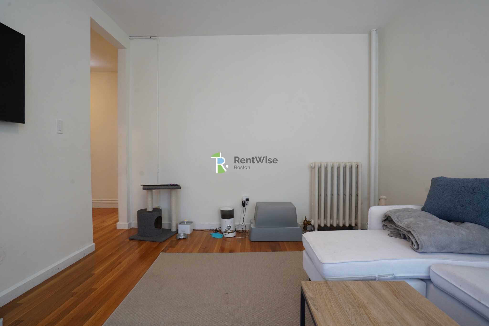 1302 Commonwealth Ave, Allston