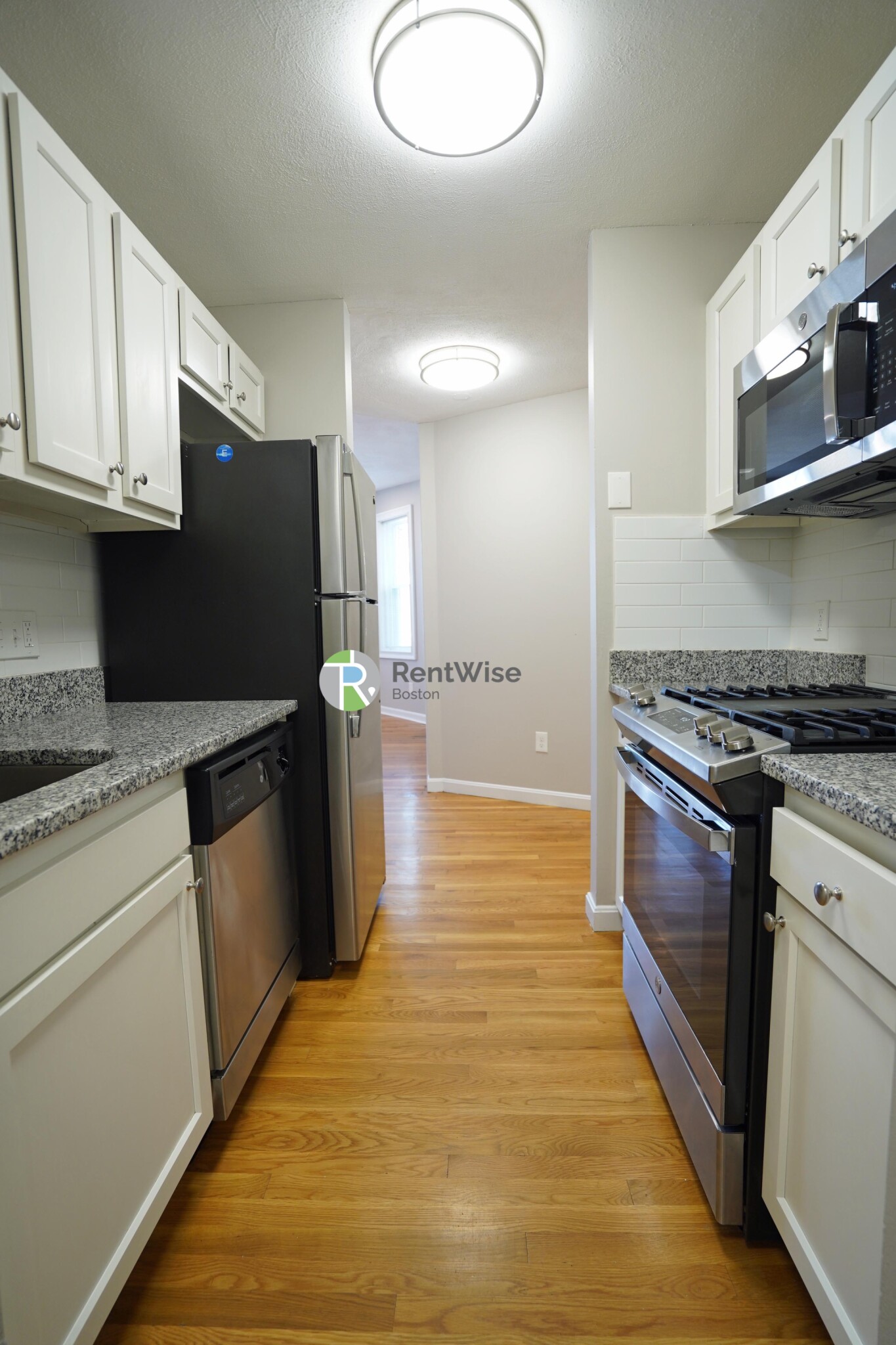 7 Lorraine St, Roslindale