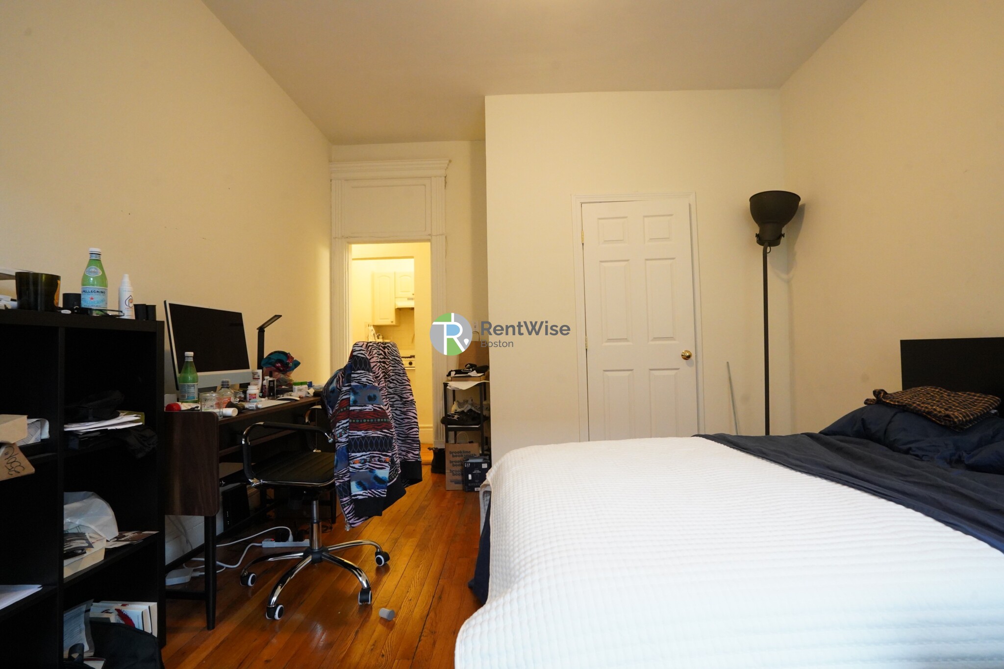 1302 Commonwealth Ave, Allston