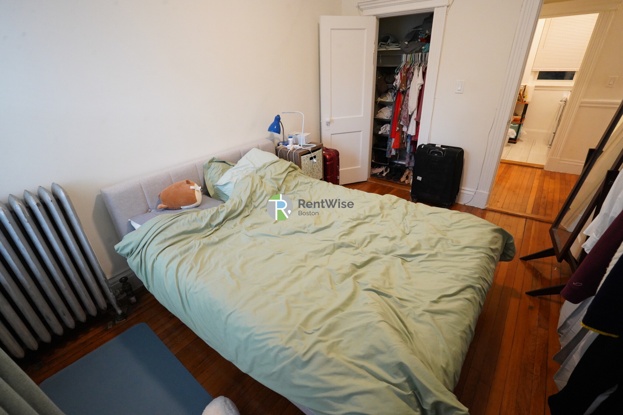 1298 Commonwealth Ave, Allston