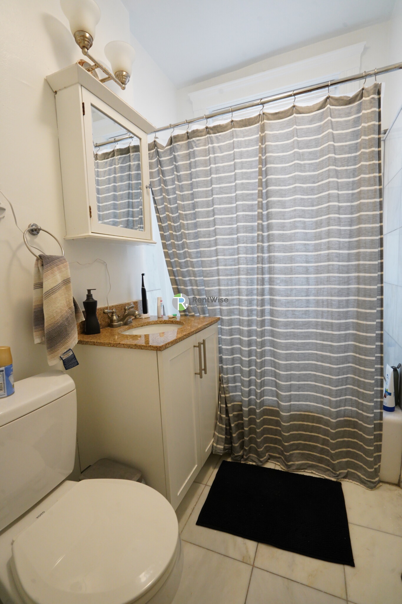 1848 Commonwealth Ave, Brighton