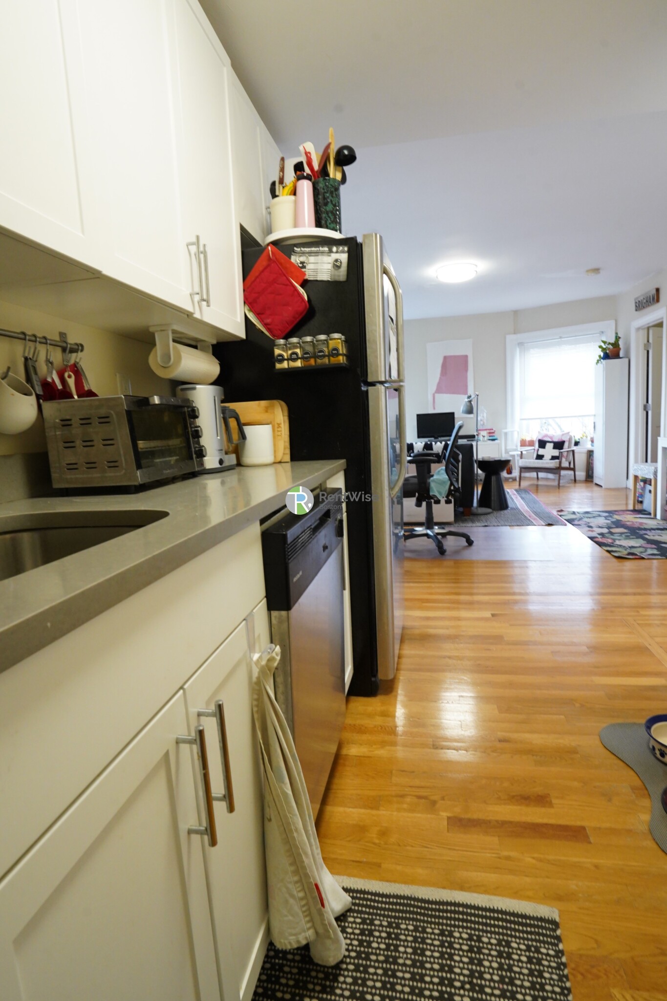 45 Carlton St, Longwood