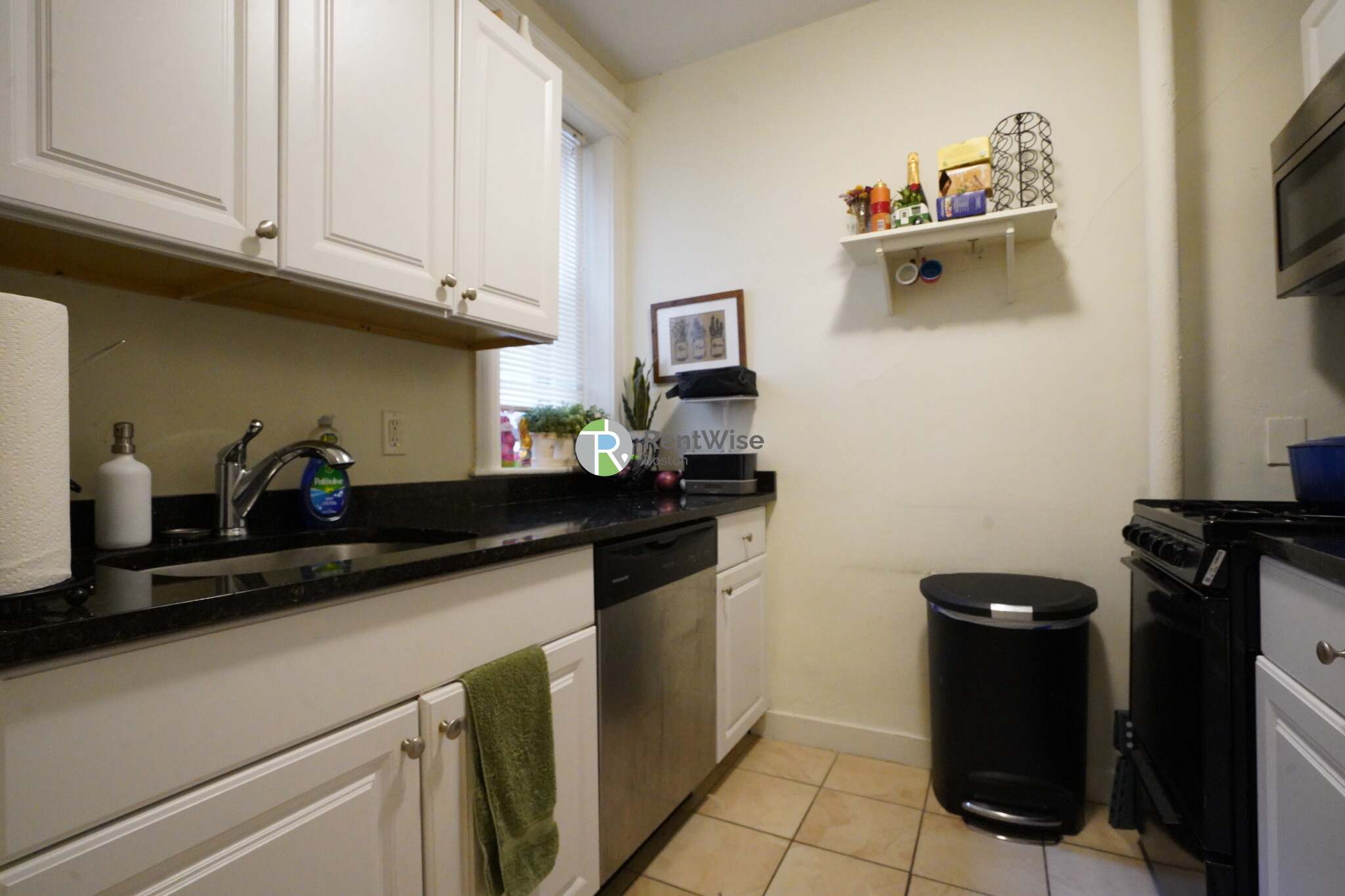 78 Brainerd Rd, Allston