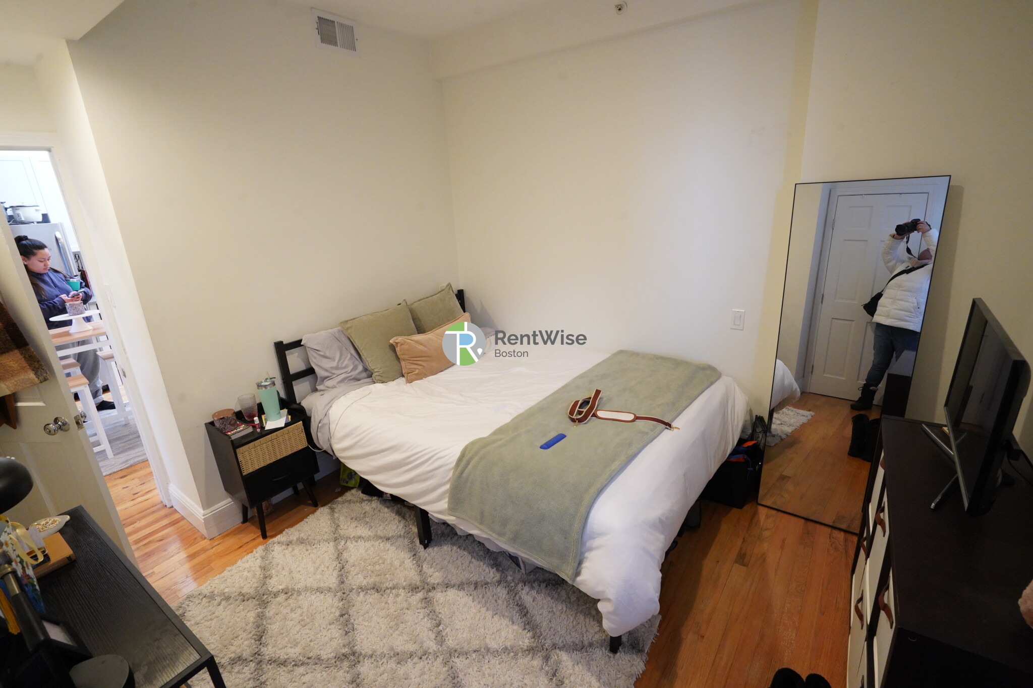 10 Brainerd Rd, Allston