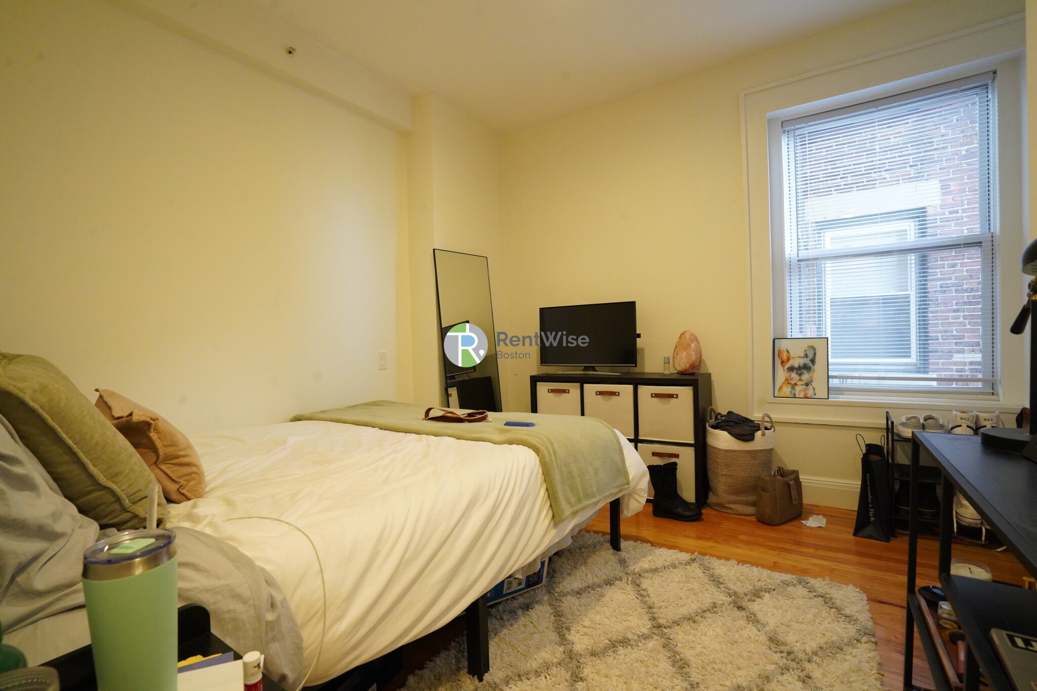 10 Brainerd Rd, Allston