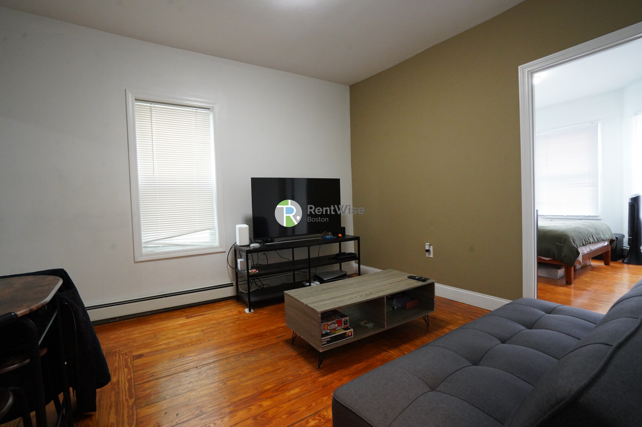 417 Cardinal Medeiros Ave, Wellington-Harrington