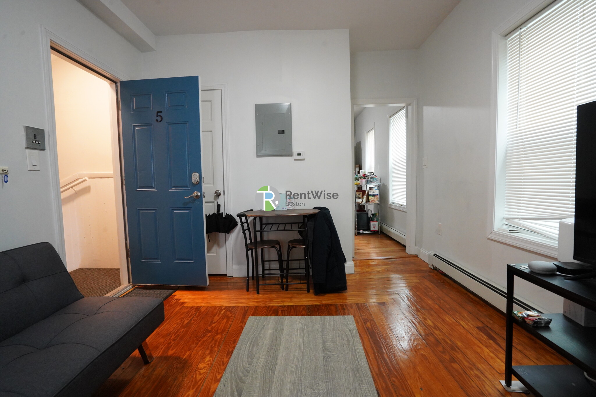 417 Cardinal Medeiros Ave, Wellington-Harrington