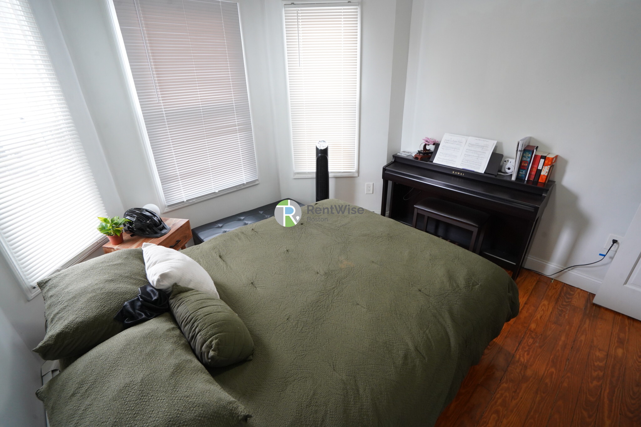 417 Cardinal Medeiros Ave, Wellington-Harrington