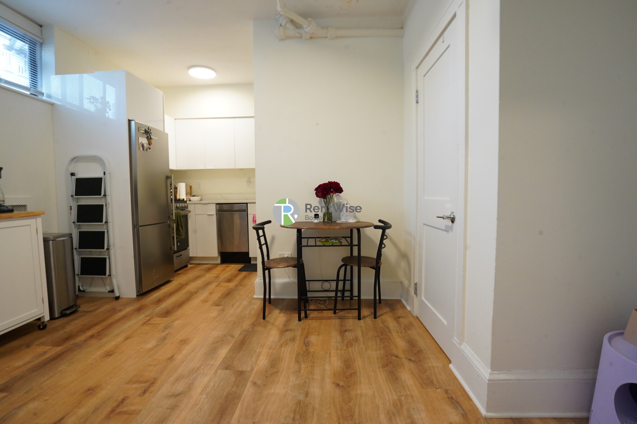 230 Walnut St, Newtonville