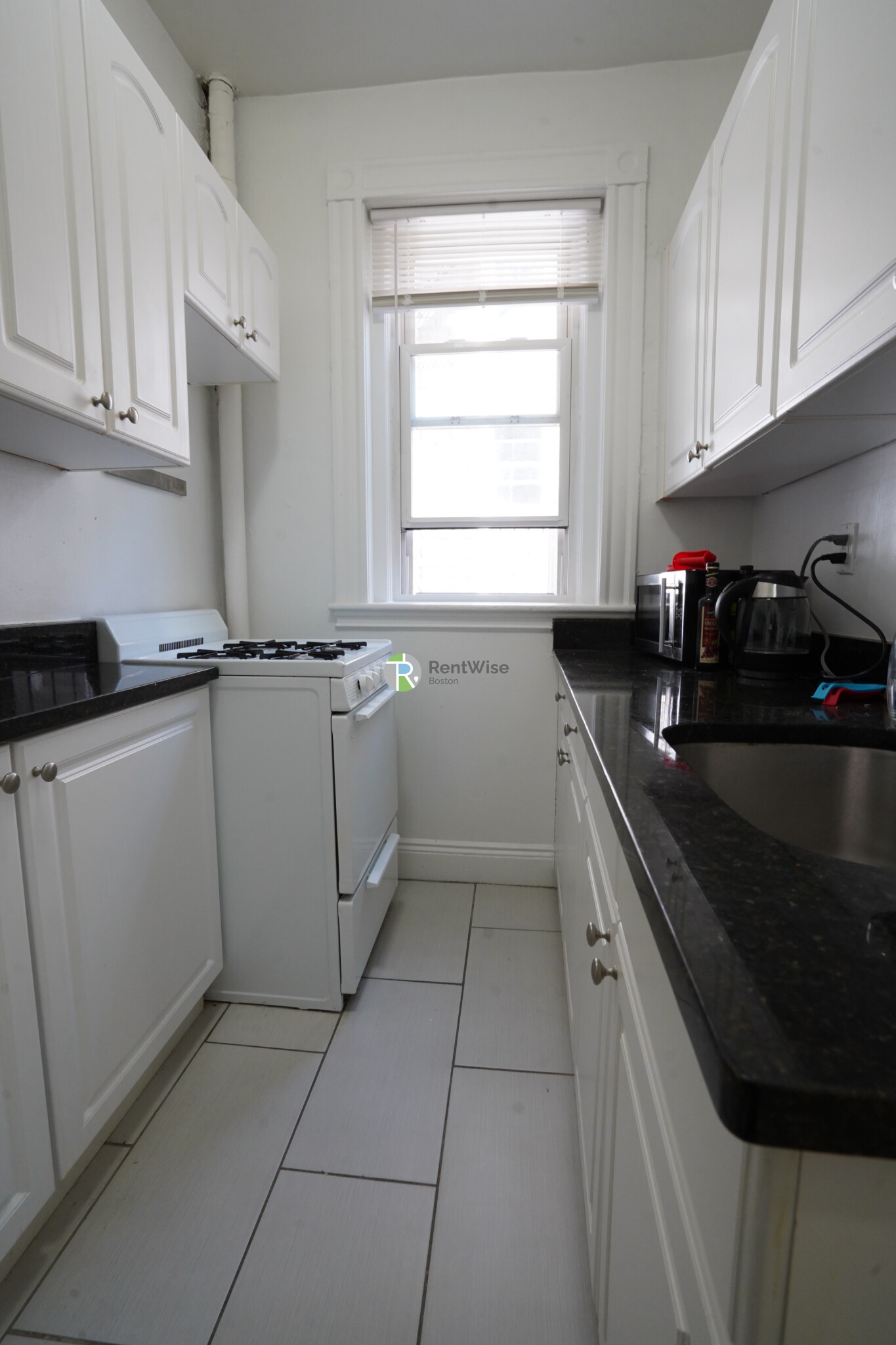 6 Orkney Rd, Brighton