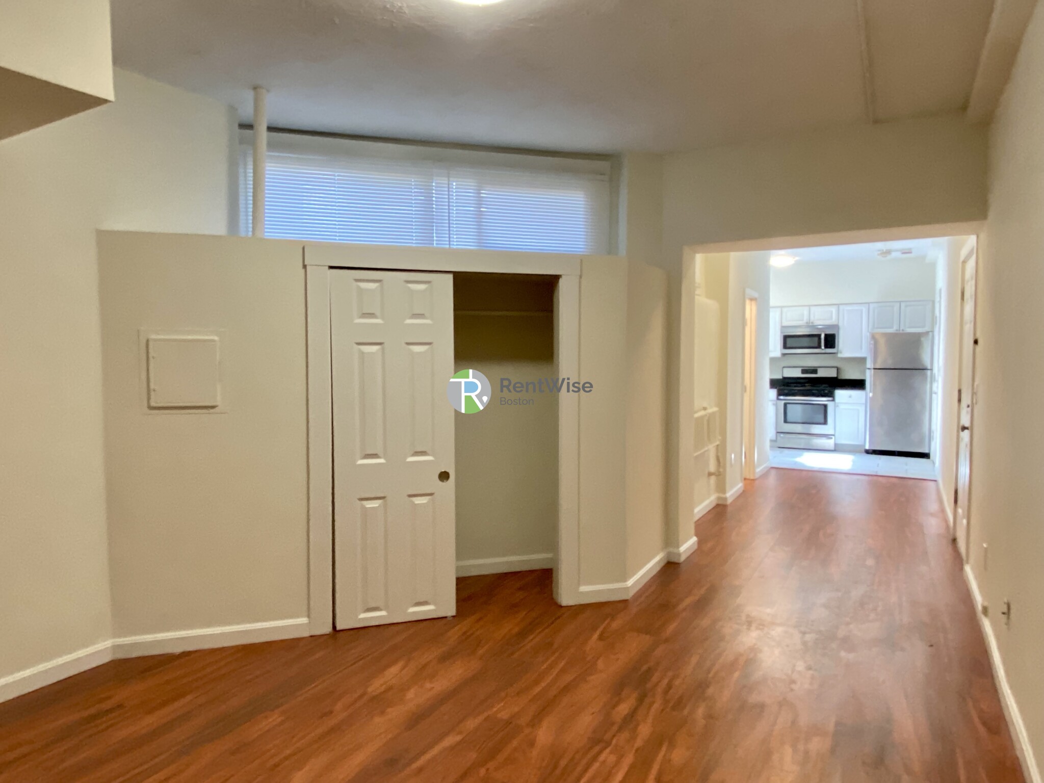 230 Walnut St, Newtonville