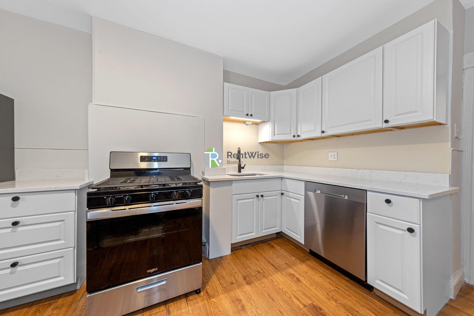 157 Cambridge St, East Cambridge