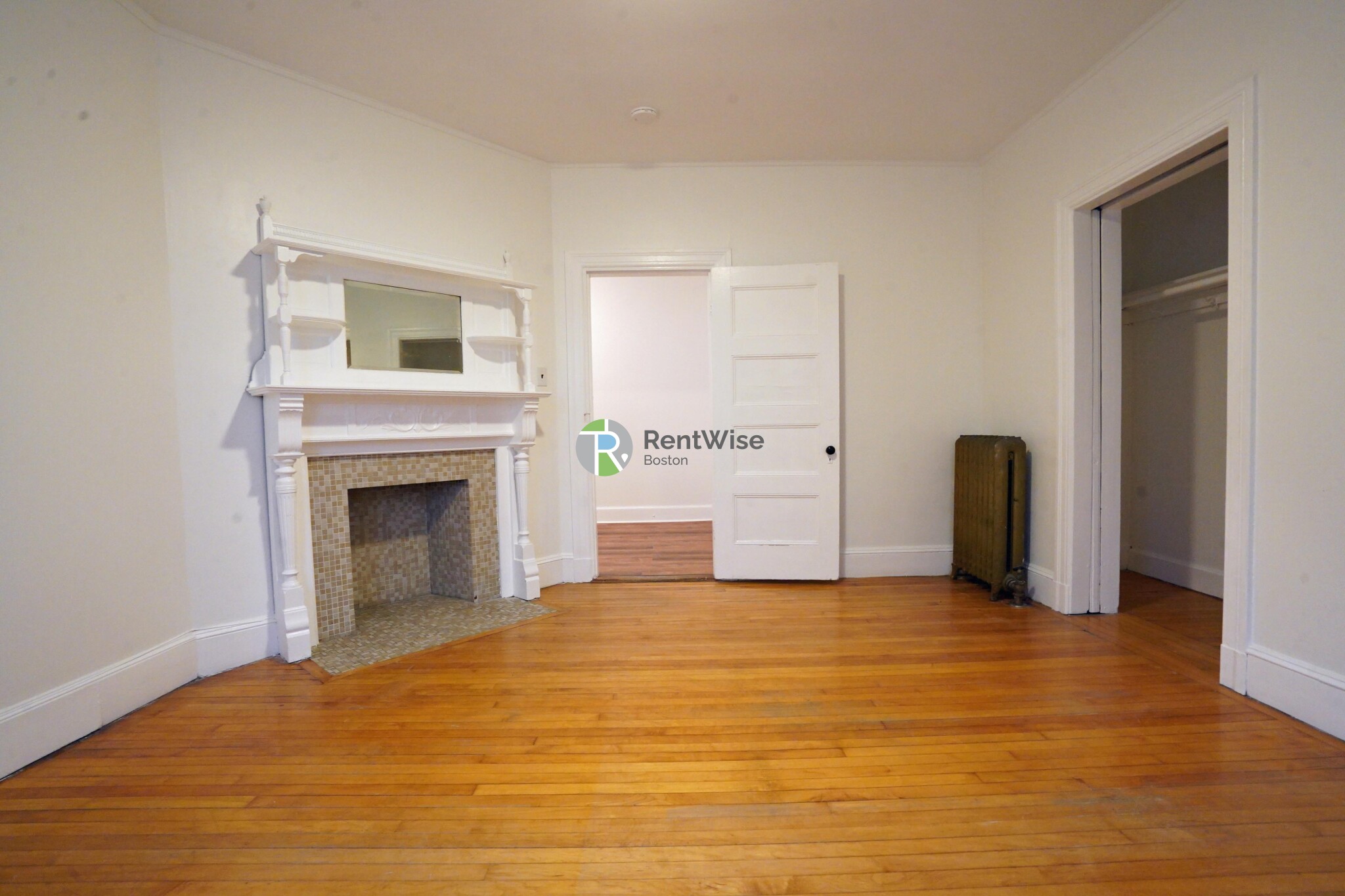 Photos of apartment on Parsons St.,Boston MA 02135