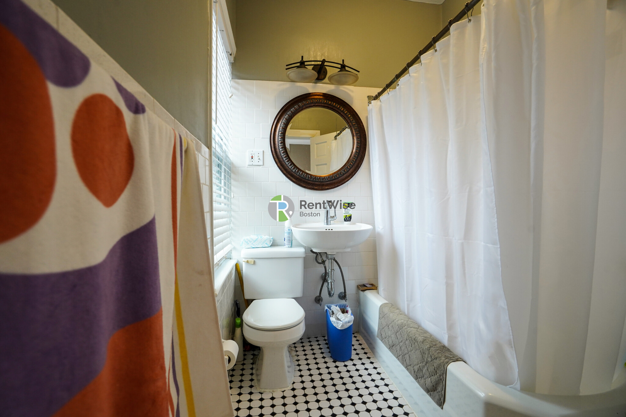 1402 Beacon St, Corey Hill