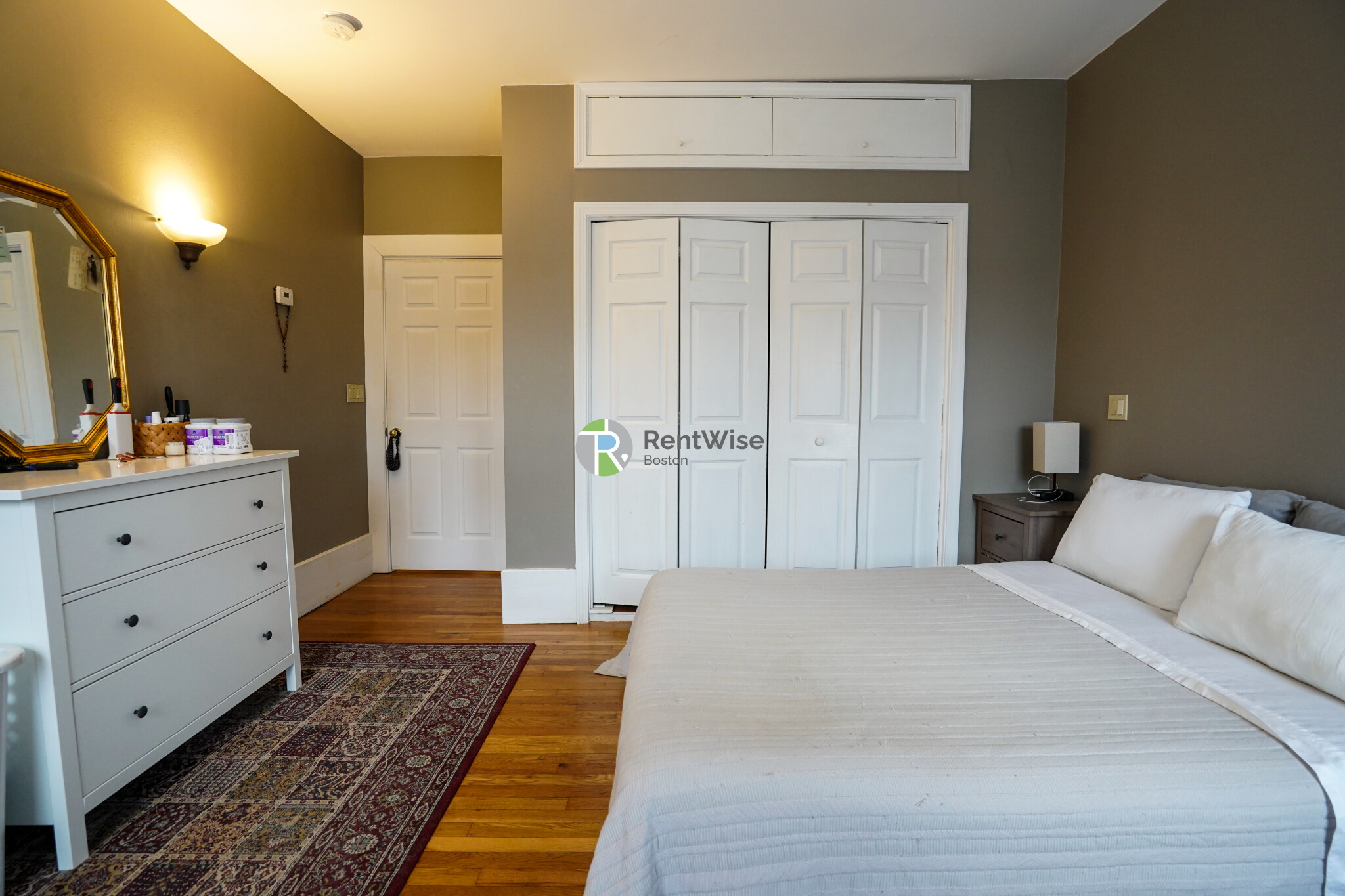 1402 Beacon St, Corey Hill