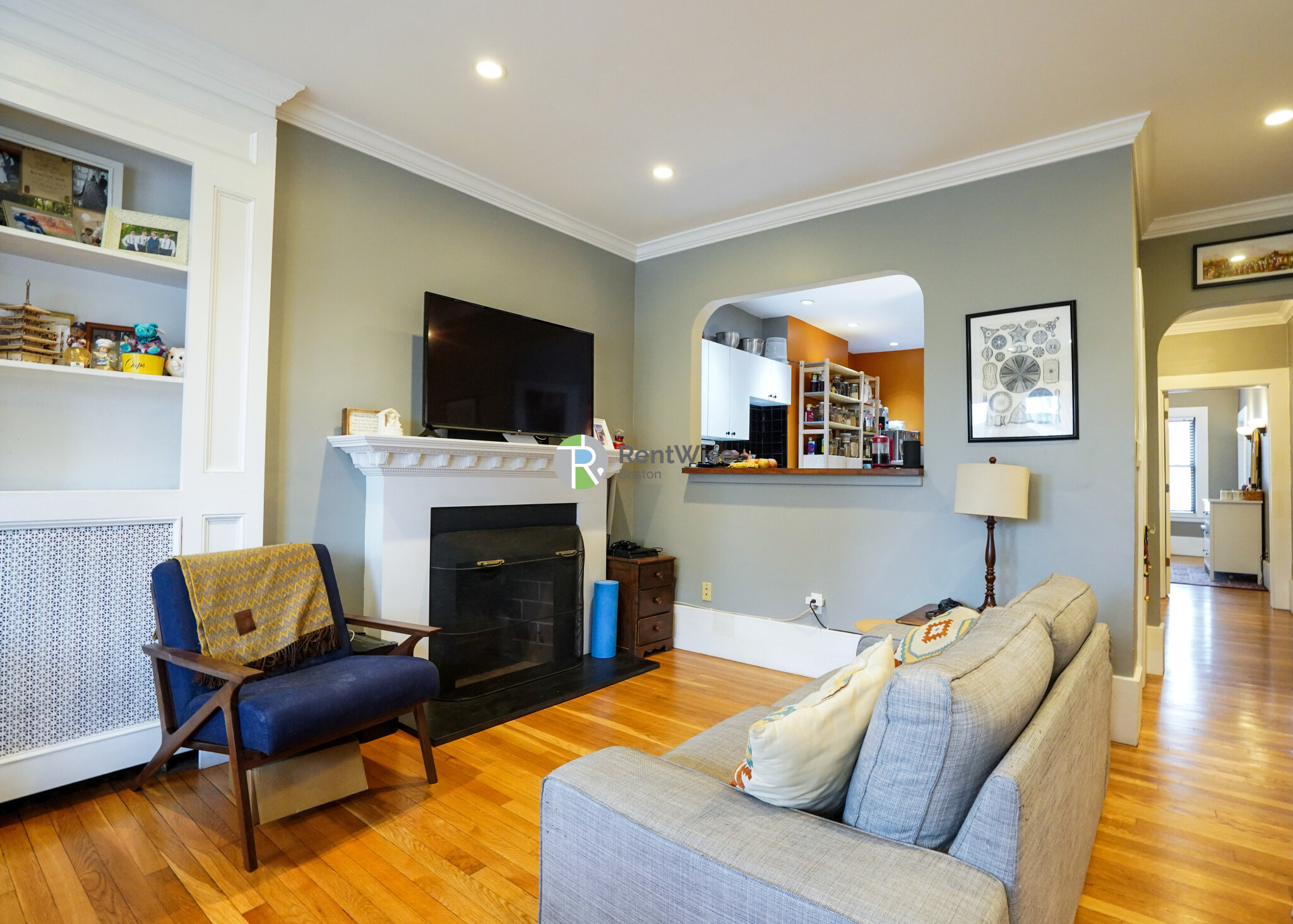 1402 Beacon St, Corey Hill