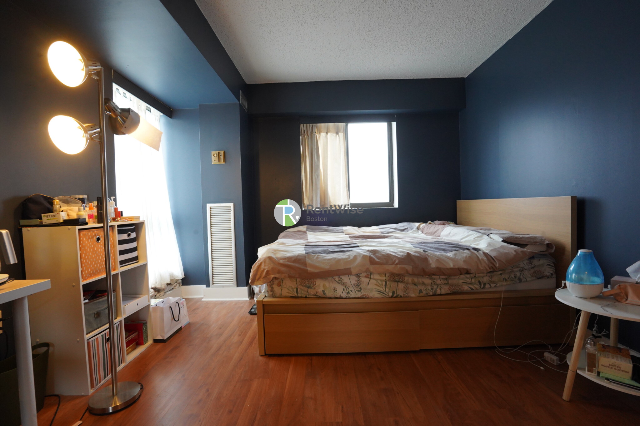 15 North Beacon St, Allston