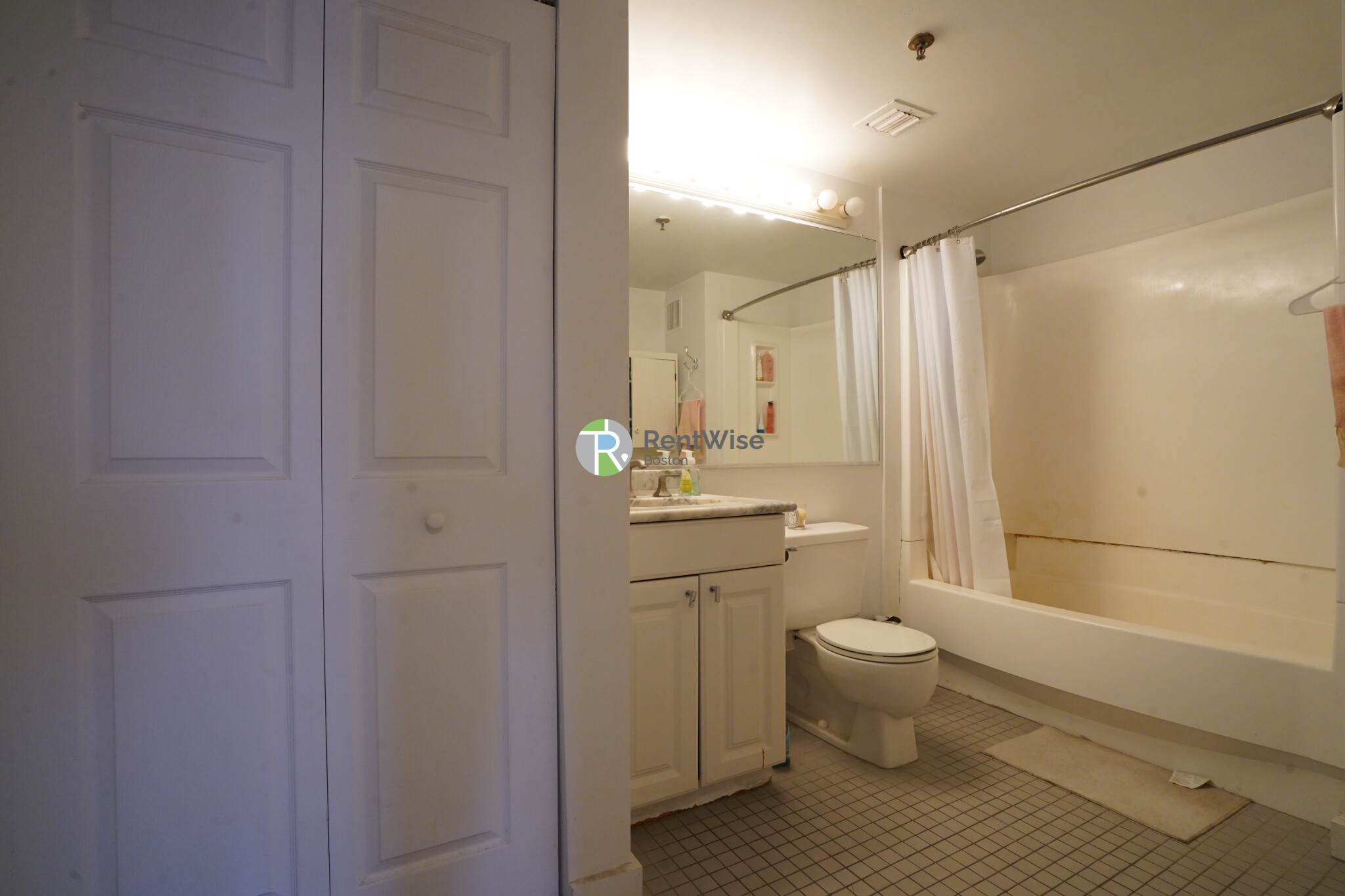 15 North Beacon St, Allston